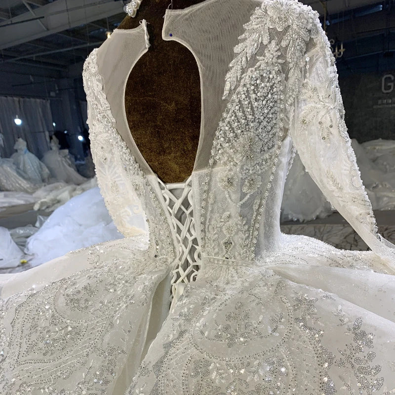 Elegant Lace Ball Gown Wedding Dress with Intricate Beading & O-Neck Long Sleeves - Perfect for Bridal Ceremonies, Formal Events & Vintage-Themed Weddings