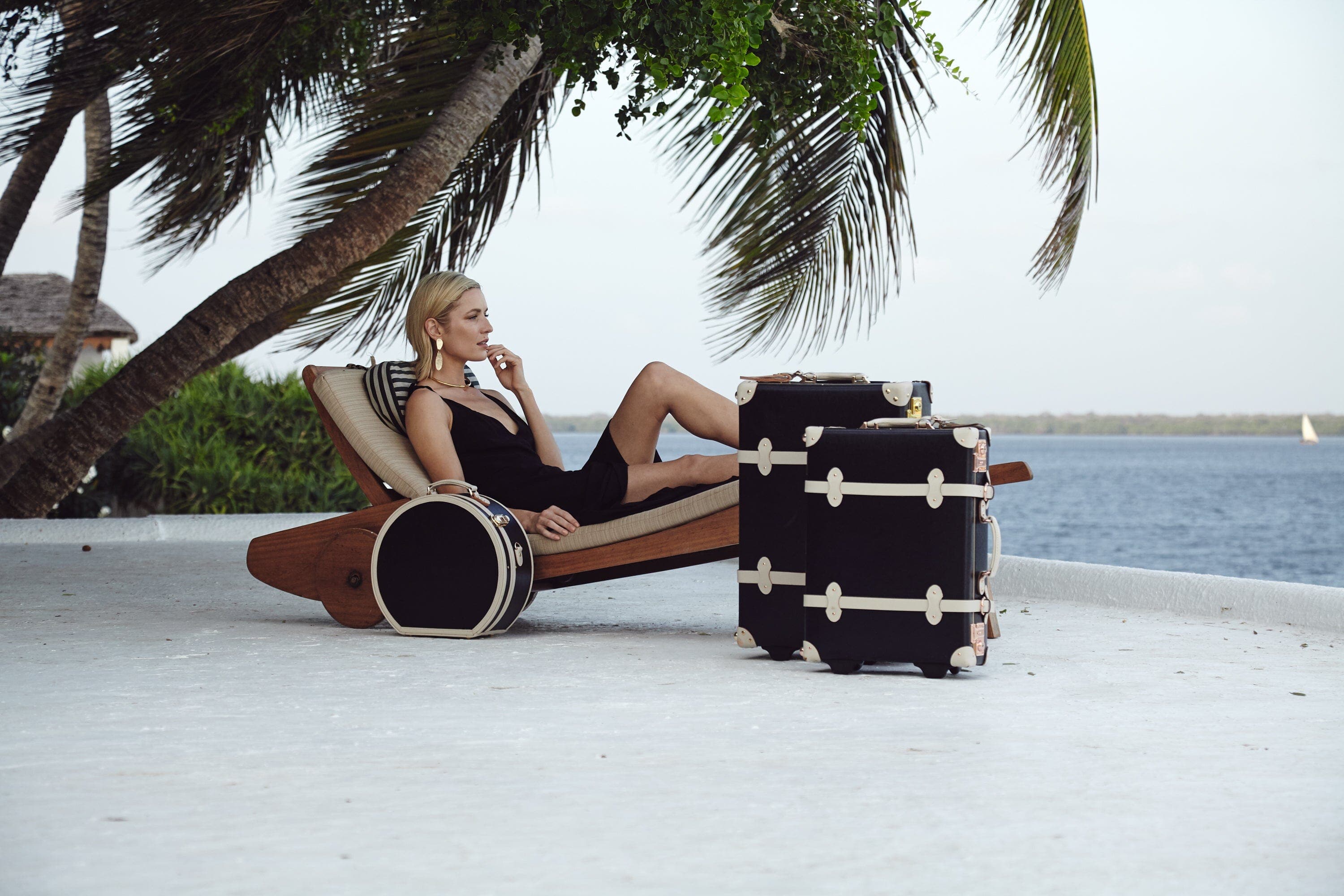 The Starlet Carry-On Luggage - Lightweight & Durable Suitcase for Travel - Perfect for Weekend Getaways & Business Trips