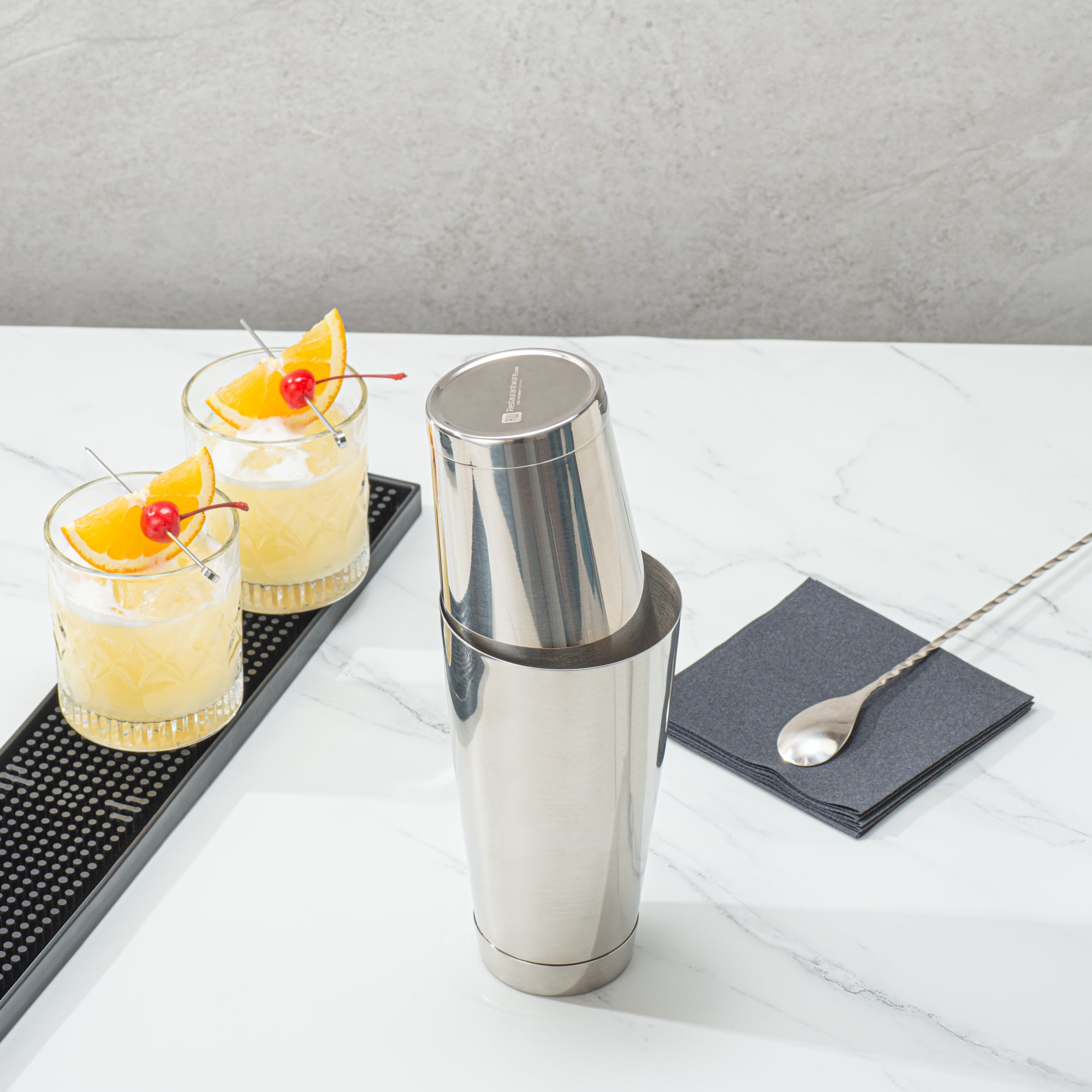 Premium Bar Lux 24 oz Stainless Steel Cocktail Shaker - Weighted & Mirrored Finish (3.5