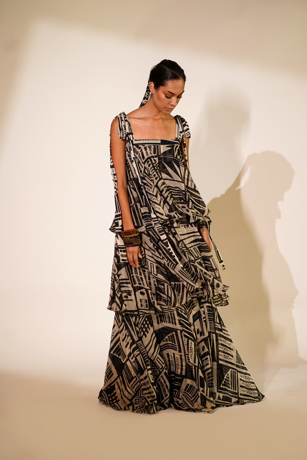 Elegant White Abstract Print Tiered Maxi Dress for Women - Boho Chic Summer Beach Wedding Party Dress