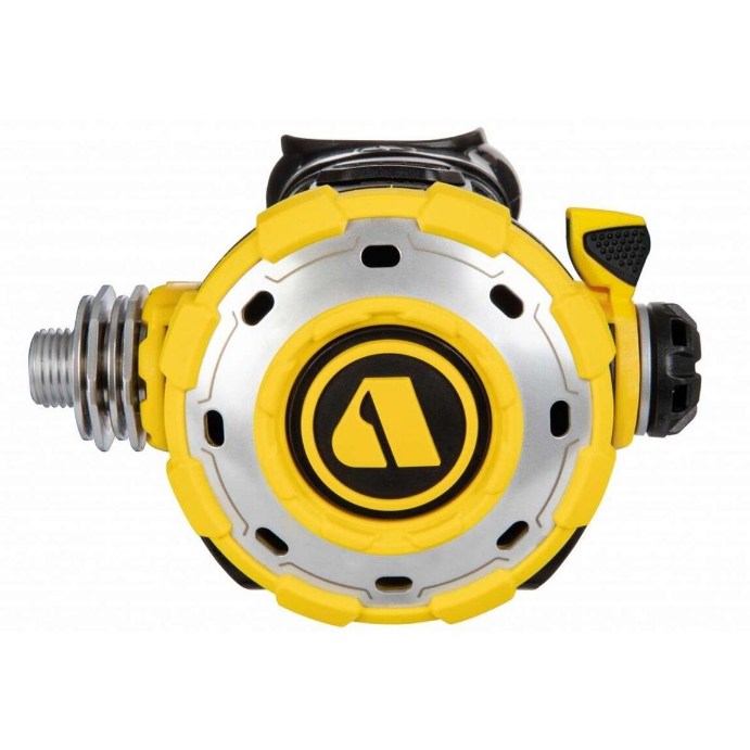 Apeks MTX RC Octopus Regulator - Scuba Diving Gear for Professional and Recreational Divers | Perfect for Underwater Exploration and Safety Backup