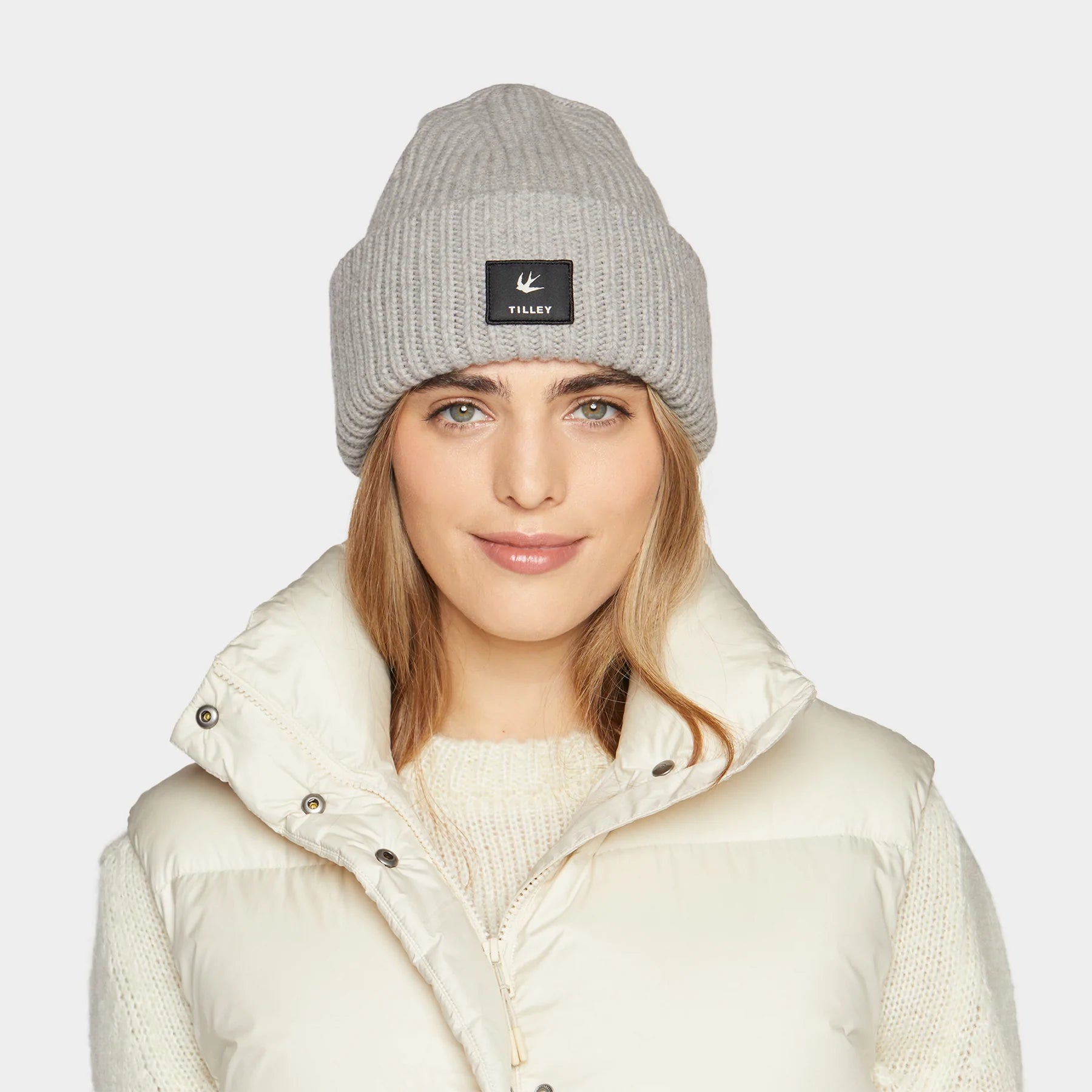 Tilley Alpine Beanie - Warm Winter Knit Hat for Men & Women - Soft Fleece Lined Cold Weather Cap for Skiing, Hiking & Outdoor Activities