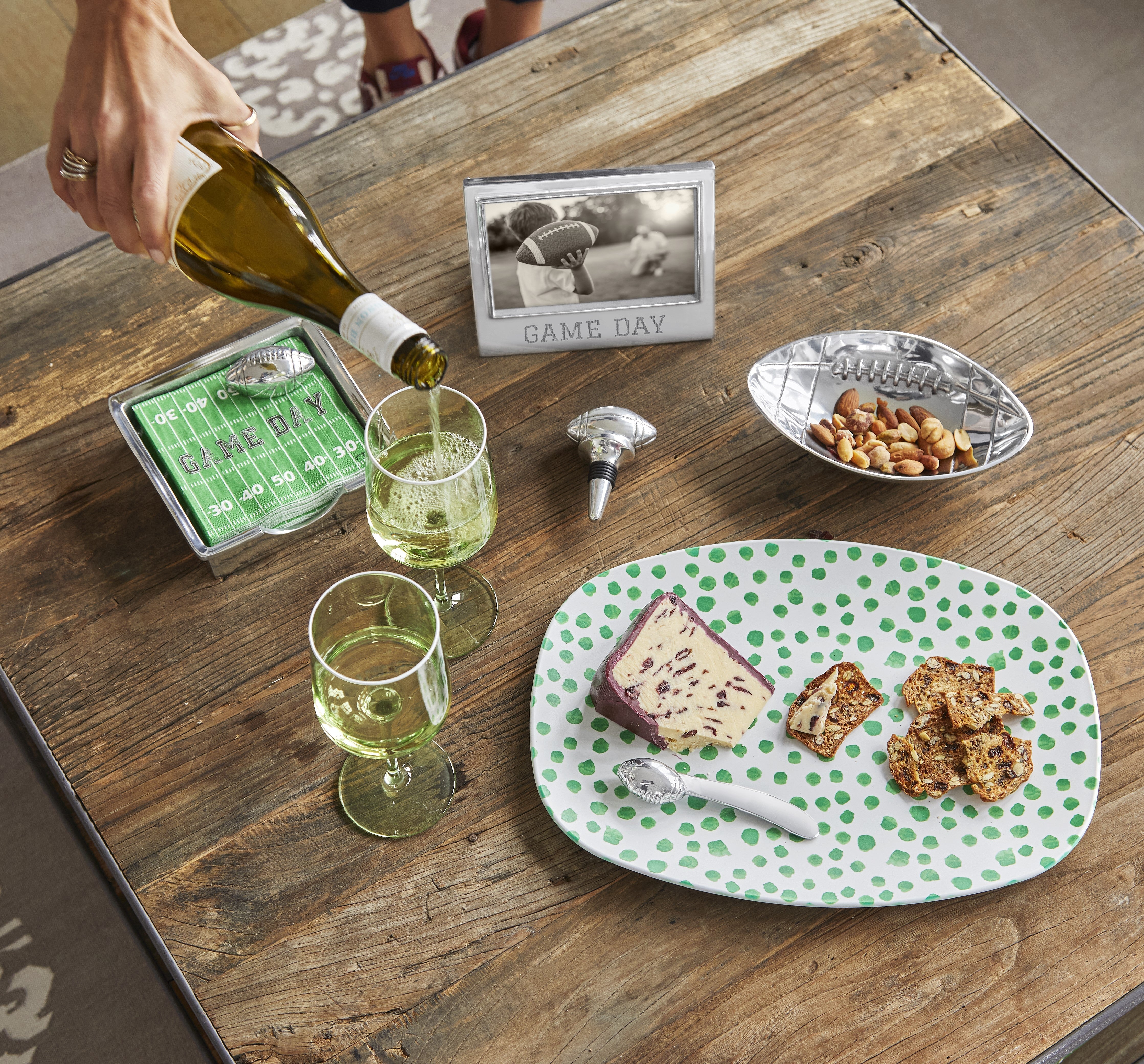 Eco-Friendly Dark Green Dotty Ceramic Platter - Perfect for Serving Appetizers, Desserts & Party Snacks