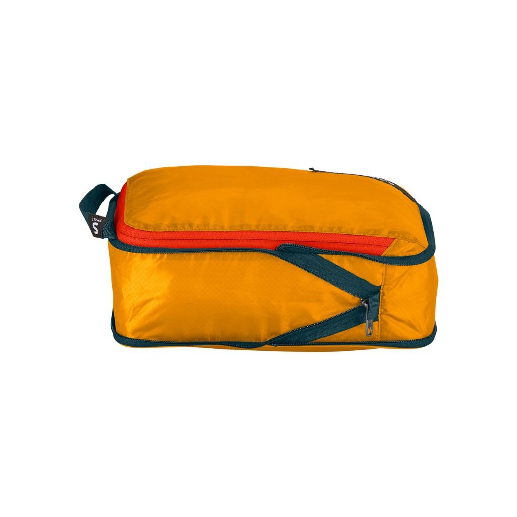 Eagle Creek PACK IT ISOLATE Compression Packing Cubes Small - Sahara Yellow | Travel Organizer for Suitcases, Backpacks & Carry-On Luggage | Perfect for Vacations, Business Trips & Weekend Getaways