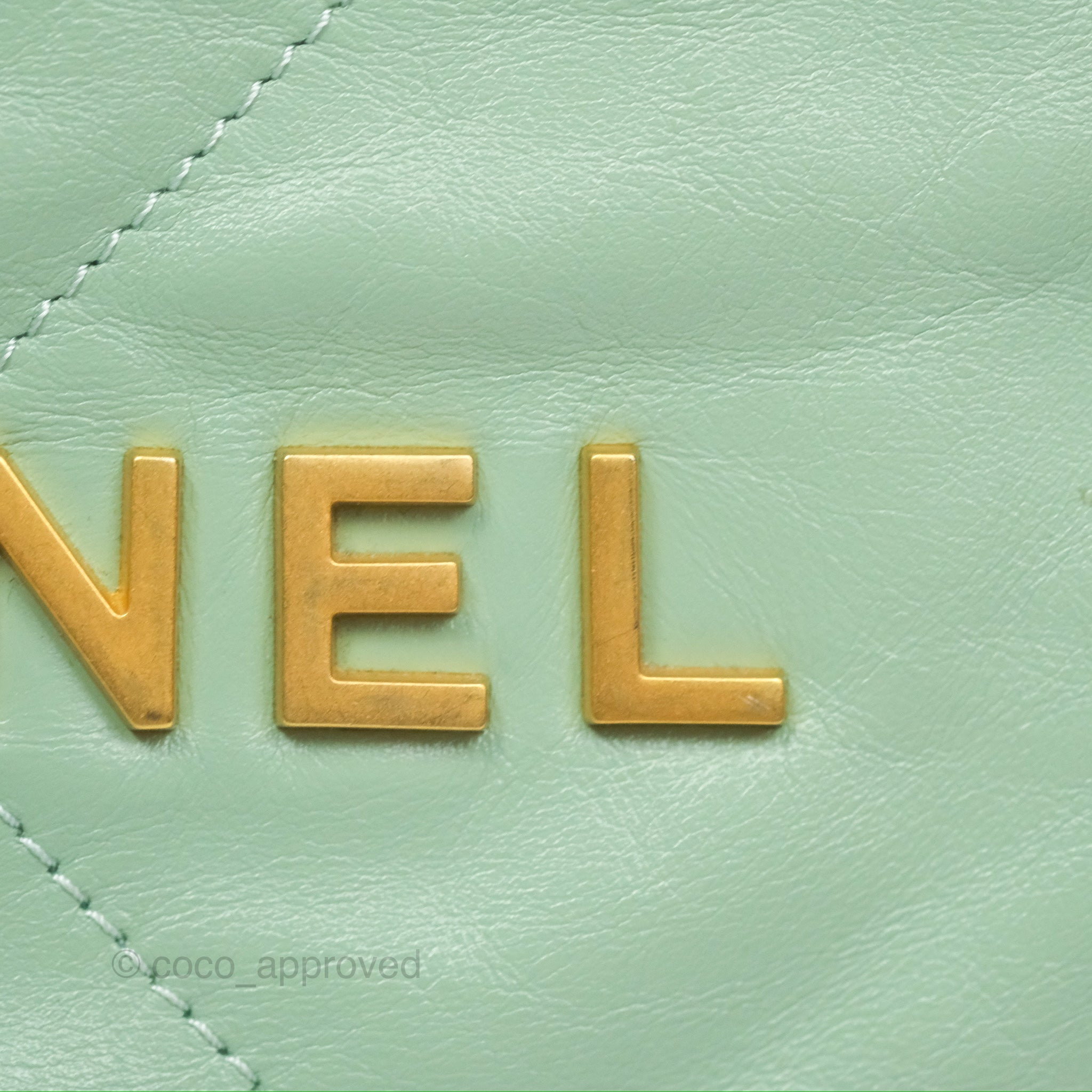 Chanel 22 Small Handbag in Mint Green Shiny Aged Calfskin with Gold Hardware - Luxury Crossbody Bag for Women, Perfect for Date Night & Special Occasions