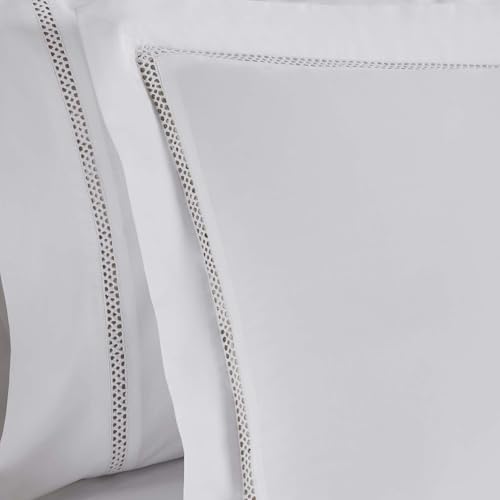 White 02