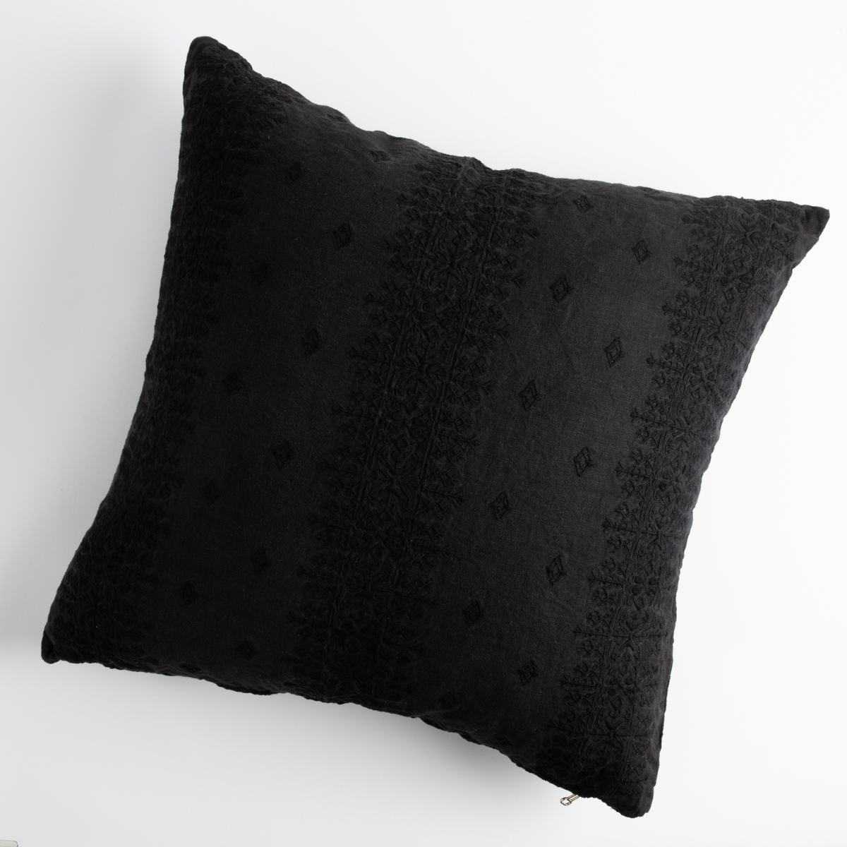 Stylish Ines Throw Pillow - Soft Decorative Cushion for Sofa, Bed & Home Decor - Perfect for Living Room, Bedroom & Dorm Comfort