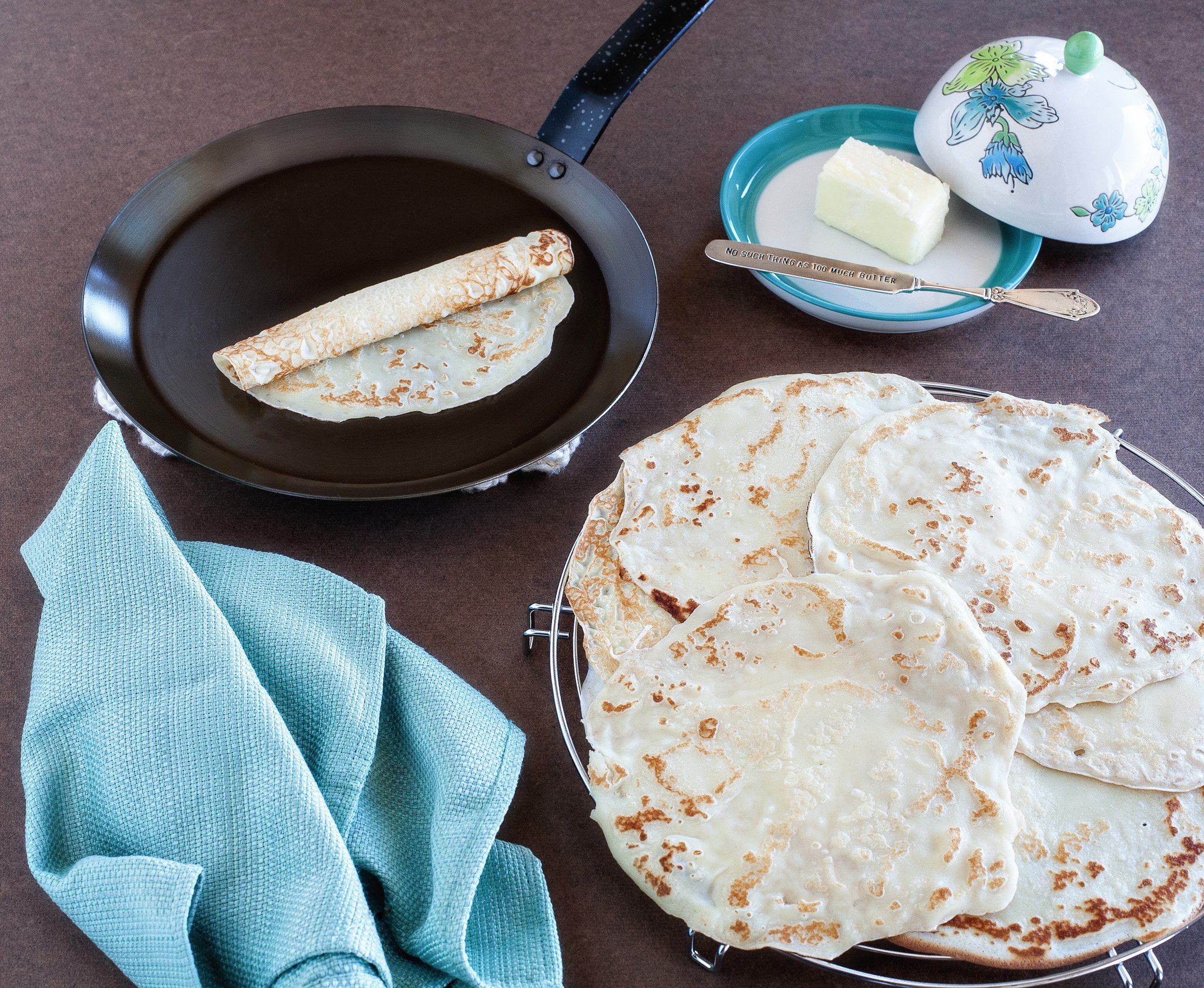 Paderno World Cuisine 10.25 Inch Blue Carbon Steel Crepe Pan - Induction Compatible Pancake Maker for French Crepes, Tortillas & Dutch Babies - Perfect for Home Kitchens & Professional Restaurants