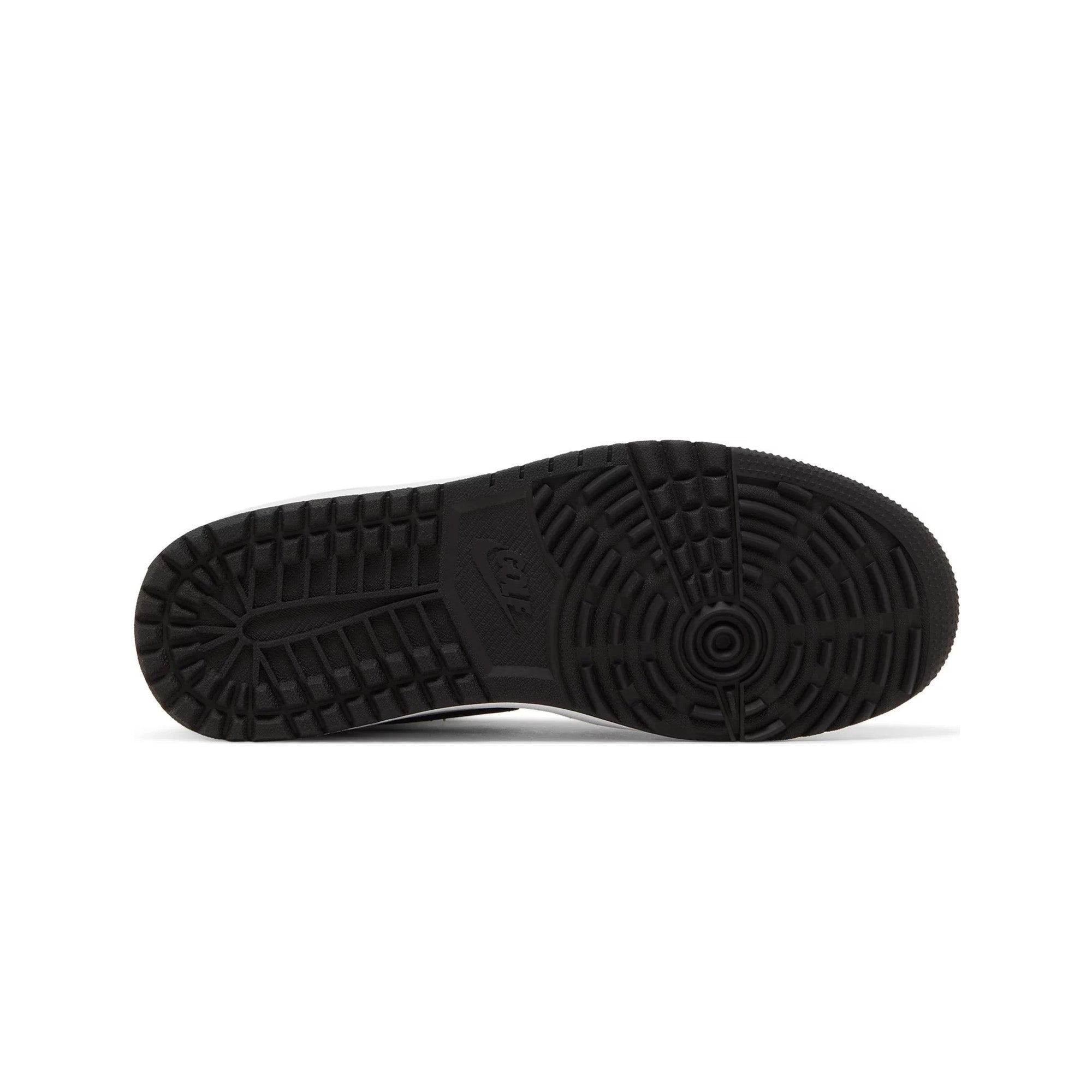 Air Jordan 1 Retro High Golf Shoes 'Black White' - Men's Basketball Sneakers for Golf & Streetwear (2023 Release) - Perfect for Golf Courses, Casual Wear & Sneaker Collectors