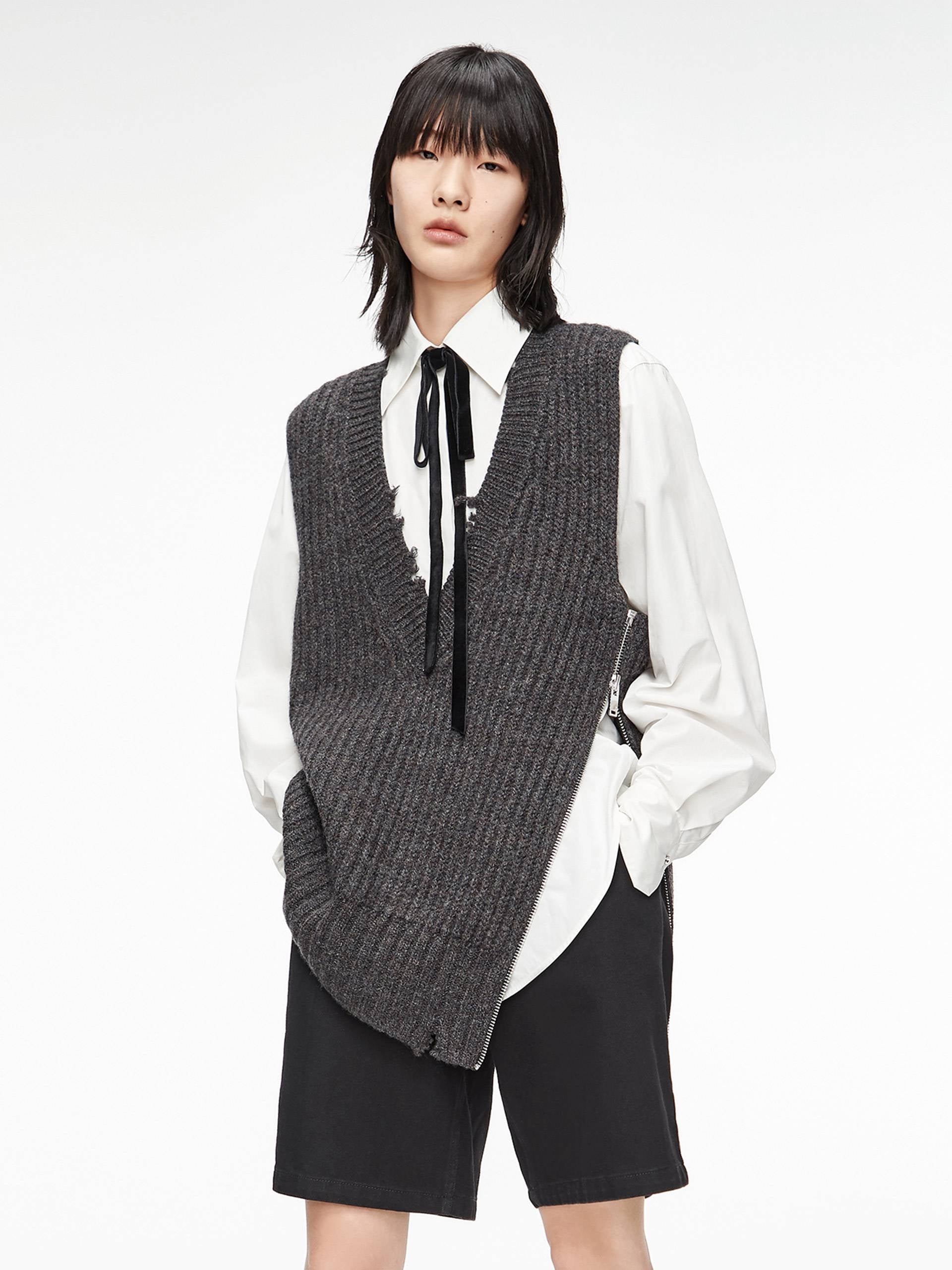 Frayed V-Neck Wool Knit Vest for Women - Soft Winter Layering Piece for Office & Casual Outfits