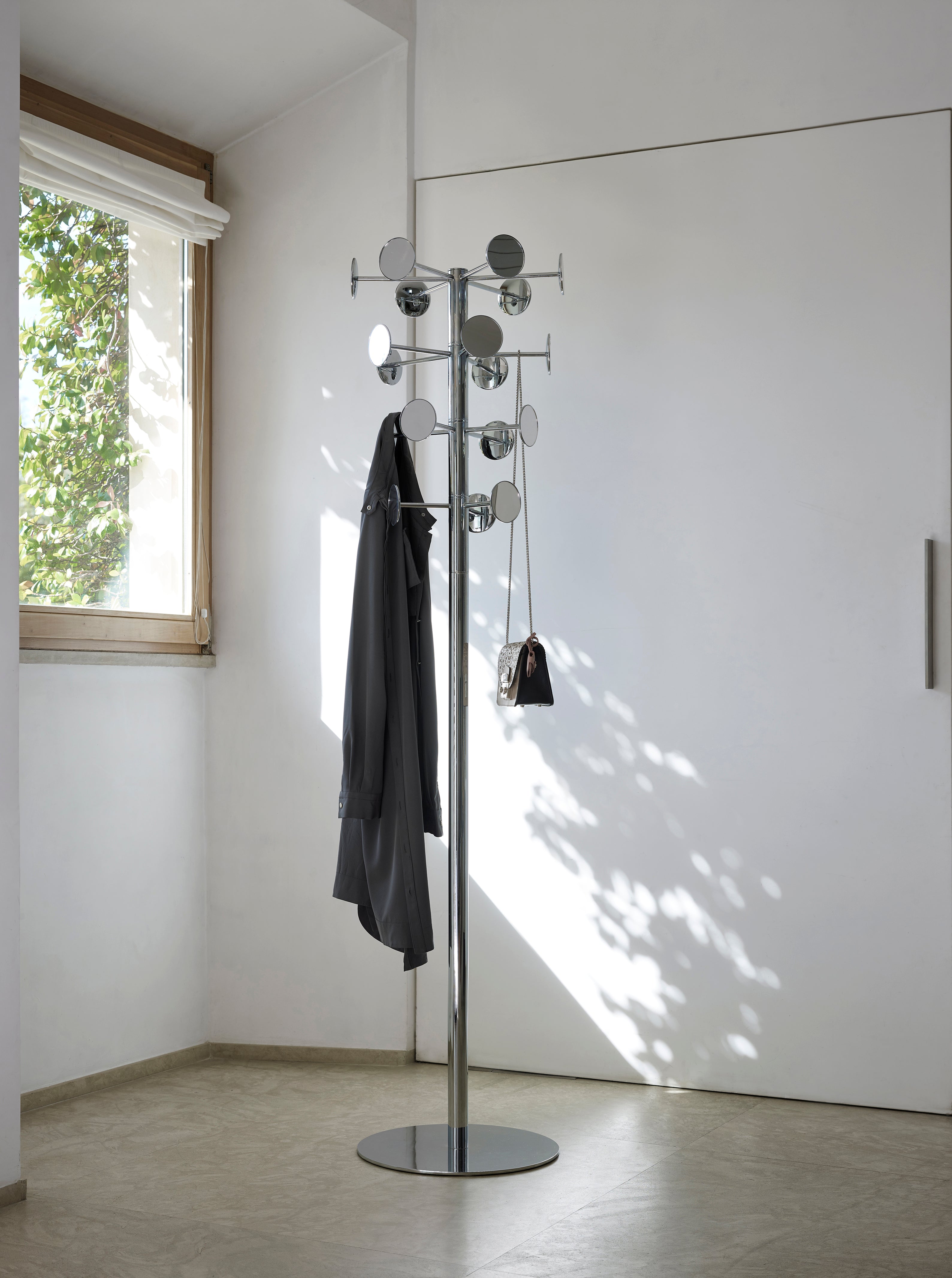 Stylish Chaperon Coat Rack by Opinion Ciatti - Modern Wall Mounted Entryway Organizer for Hats, Scarves & Jackets - Perfect for Hallway, Bedroom or Office Decor