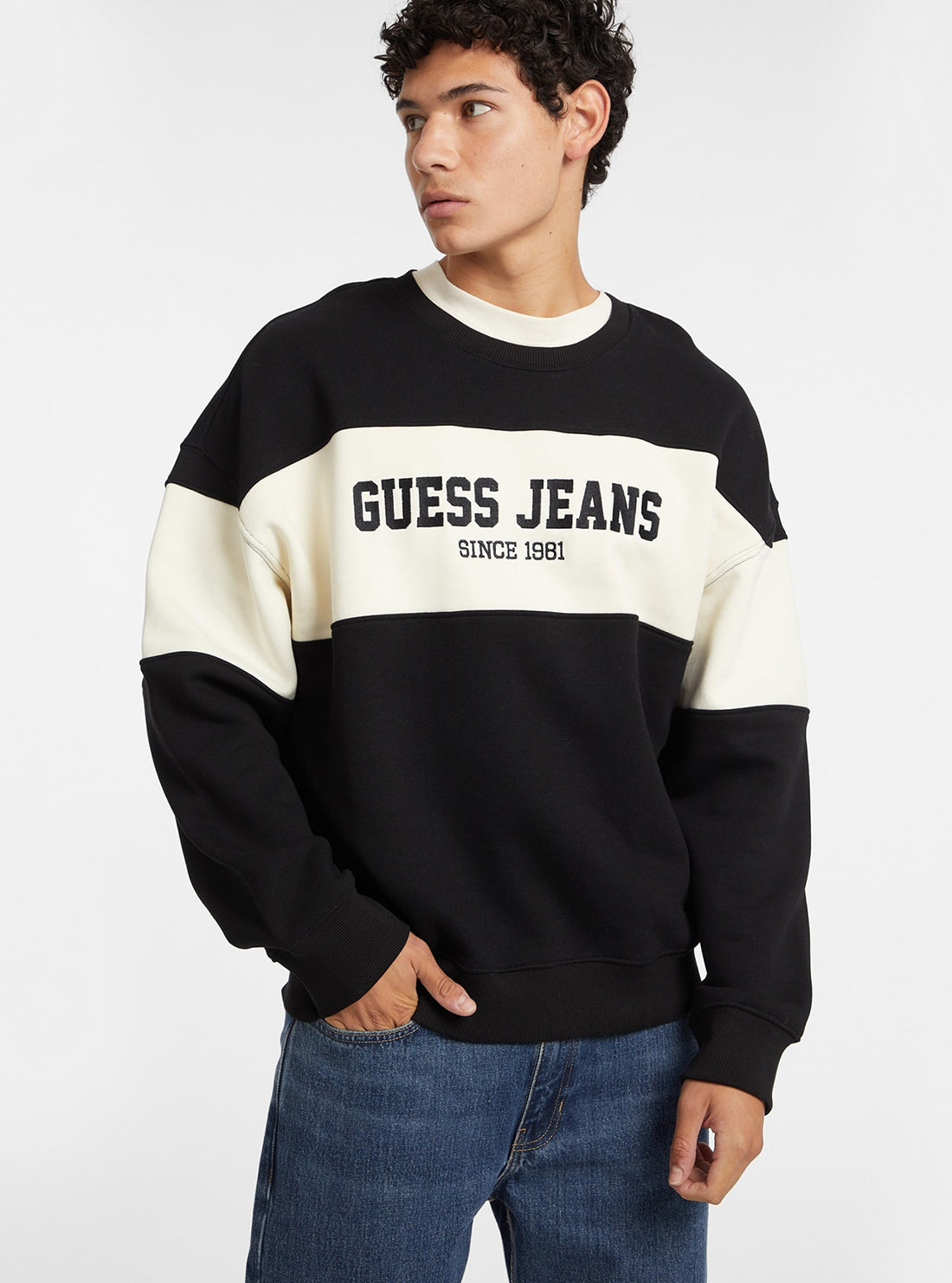 Guess Black Logo Jumper for Women - Stylish Casual Sweatshirt for Everyday Wear, Outings & Lounge Comfort
