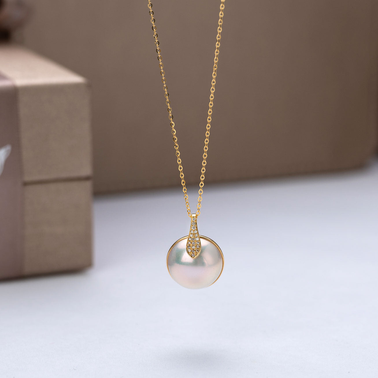 18K Solid Gold Diamond Edison Pearl Necklace KN00151 - Elegant Jewelry Gift for Women, Perfect for Weddings, Anniversaries & Special Occasions