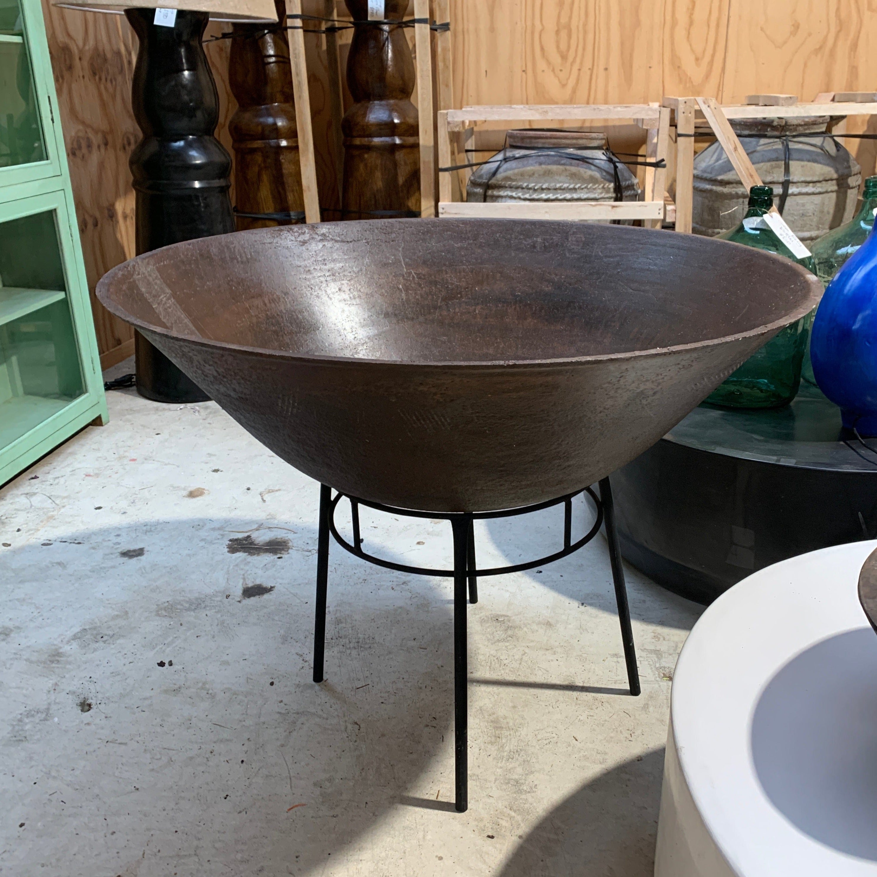Outdoor Iron Fire Pit with Stand - Heavy Duty & Rust-Resistant for Camping, Backyard, and Patio Use