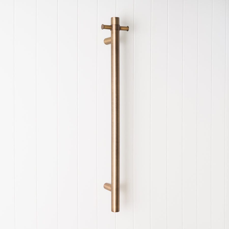 Antique Brass Heated Towel Rail - Warm & Stylish Bathroom Towel Warmer for Cozy Home & Spa Experience