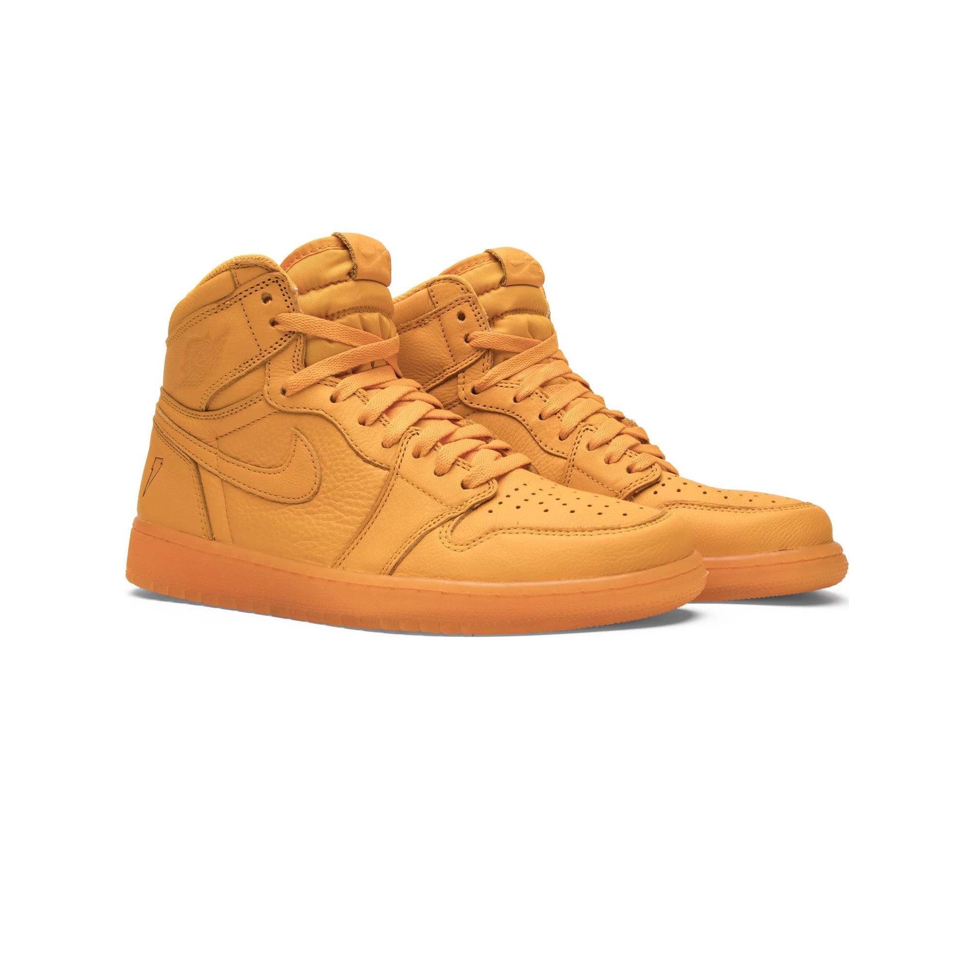 Air Jordan 1 High OG 'Gatorade Orange' Retro Sneakers (2017 Release) - Men's Basketball Shoes for Streetwear & Casual Style