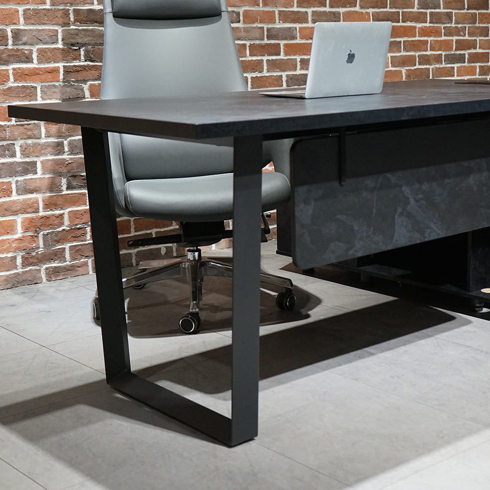 ADRIANO Black Executive Office Desk - Reversible 165-180cm, Black Concrete Finish - Perfect for Home Office, Conference Room & Modern Workspace