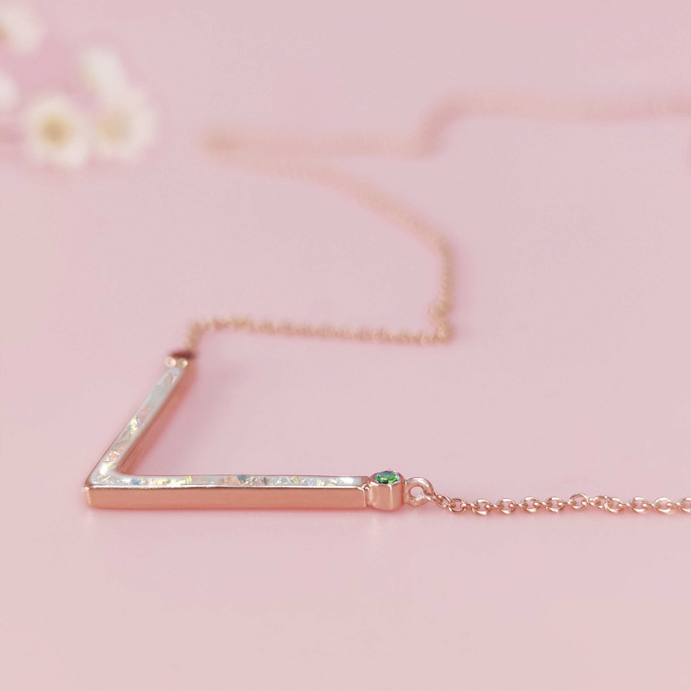 Life Miracle: Personalized Birthstone Ashes Necklace for Memorial Jewelry - Perfect for Keeping Loved Ones Close | Cremation Jewelry for Women & Men