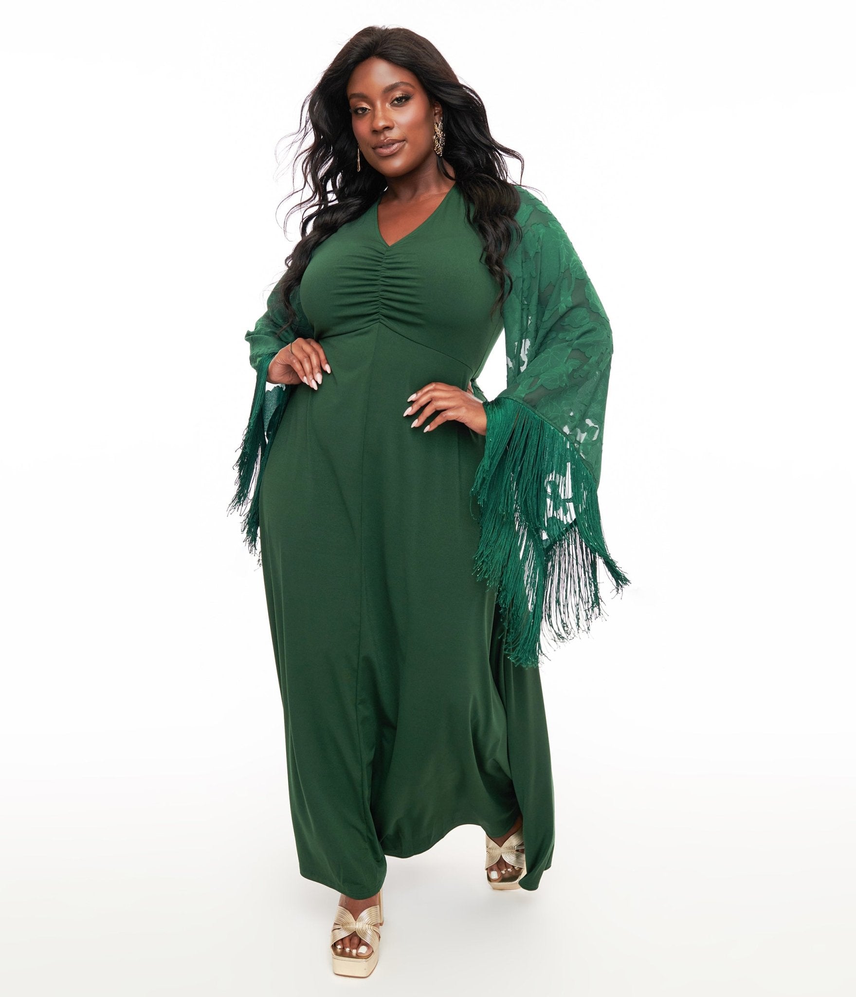 Smak Parlour Plus Size 1970s Green Fringe Sleeve Stevie Maxi Dress - Vintage Boho Style for Women | Perfect for Music Festivals, Parties & Special Occasions