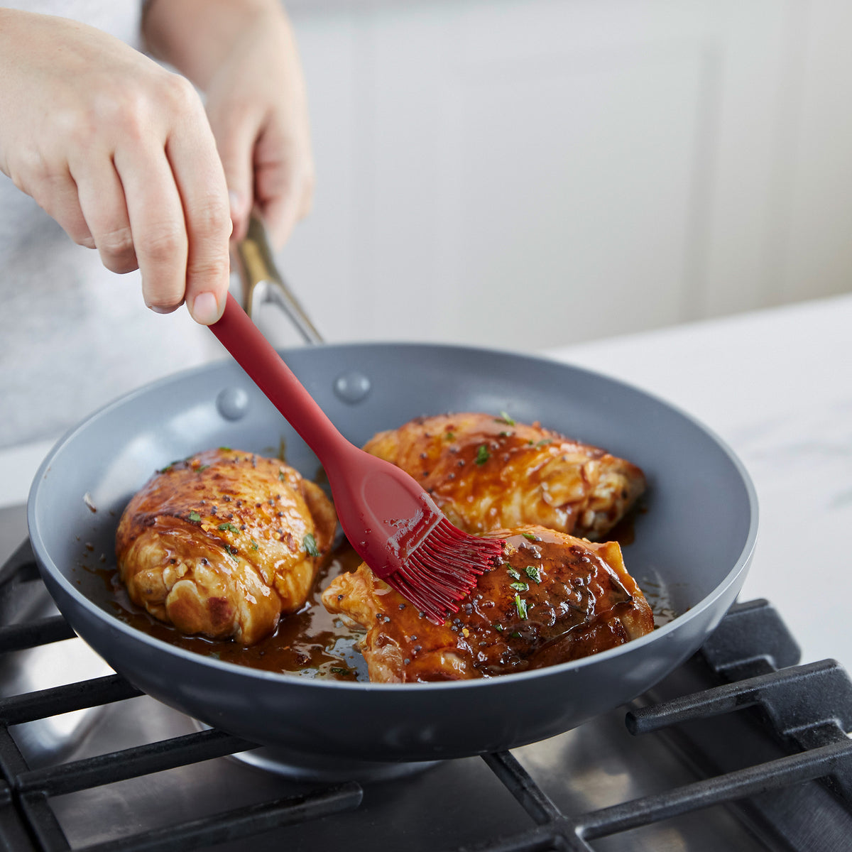 Premium Platinum Silicone Basting Brush - Heat-Resistant, Non-Stick Gray Cooking Brush for Grilling, Baking & BBQ - Perfect for Basting Meats, Glazing Pastries & Applying Sauces