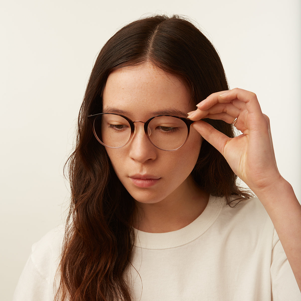 Airframe Slim Oversized Sunglasses 190 378 - UV Protection, Lightweight & Stylish for Outdoor Activities, Travel, and Driving