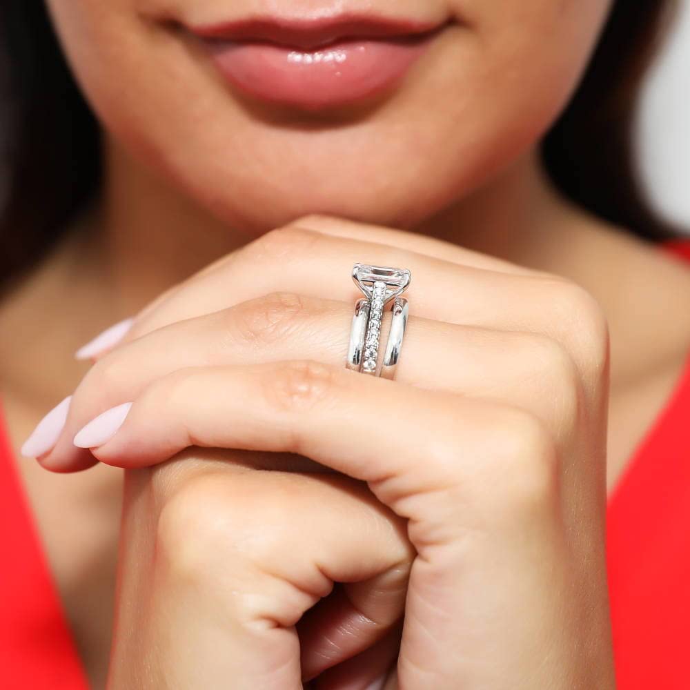 BERRICLE 2.6 Carat Emerald Cut Cubic Zirconia Sterling Silver Engagement Ring Set for Women - Rhodium Plated Wedding Band, Size 4-10 | Perfect for Proposals, Anniversaries & Special Occasions