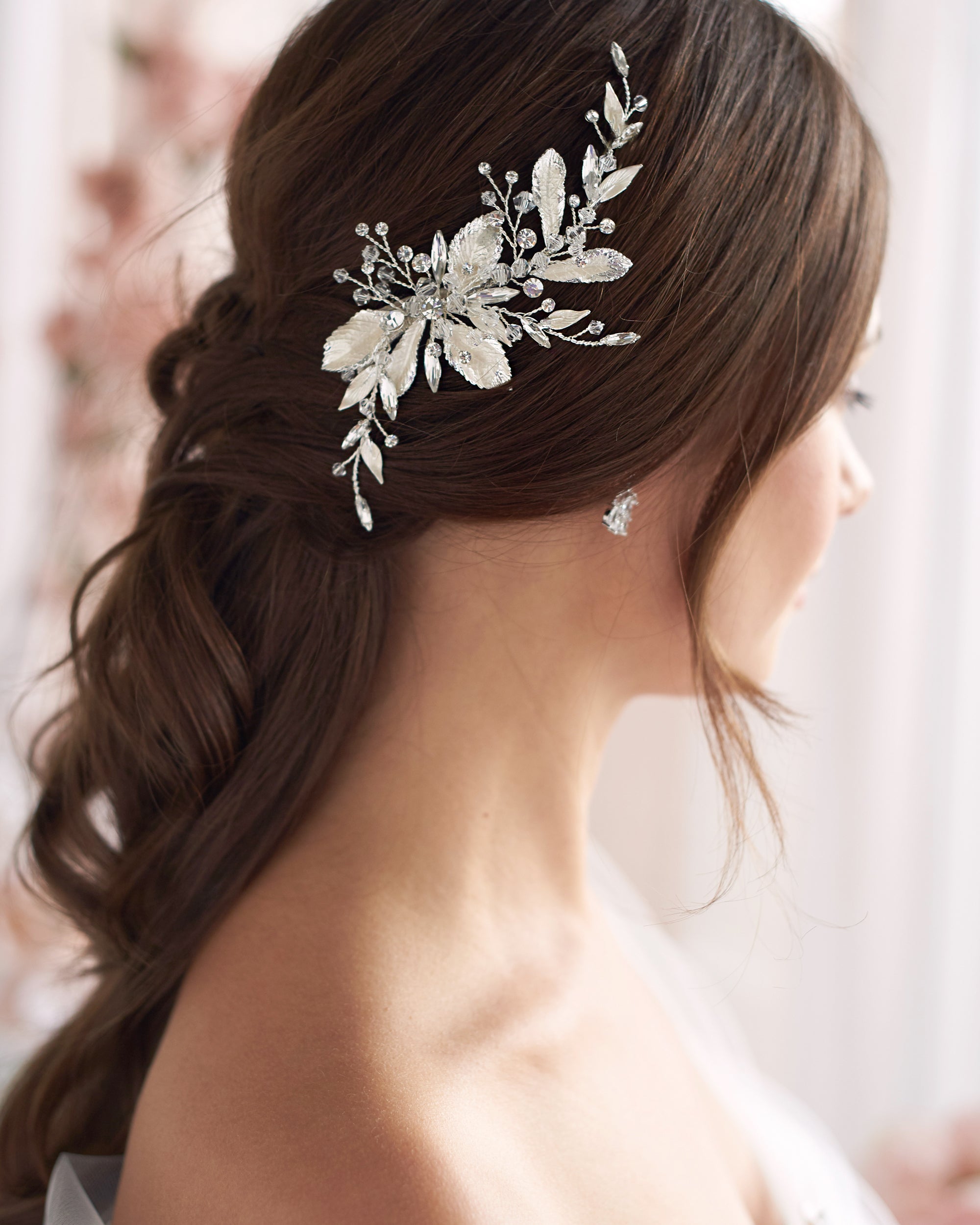 Liliana Bridal Hair Clip - Elegant Crystal Wedding Hair Accessories for Brides, Bridesmaids & Prom - Perfect for Weddings, Formal Events & Special Occasions