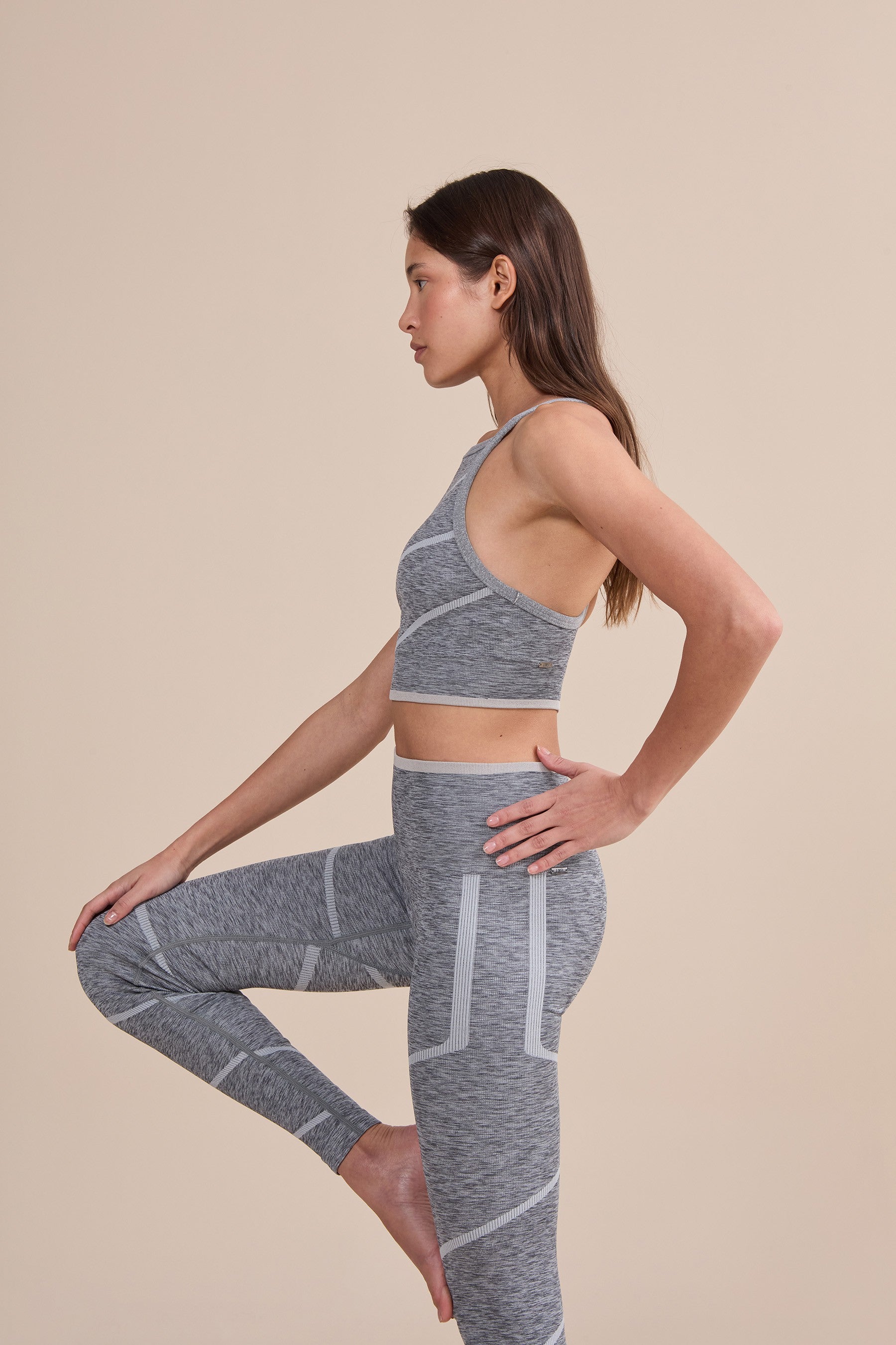 Flextex Seamless Racerback Sports Bra for Women - High Support Workout Top for Running, Yoga & Gym - Breathable Comfortable Athletic Shirt