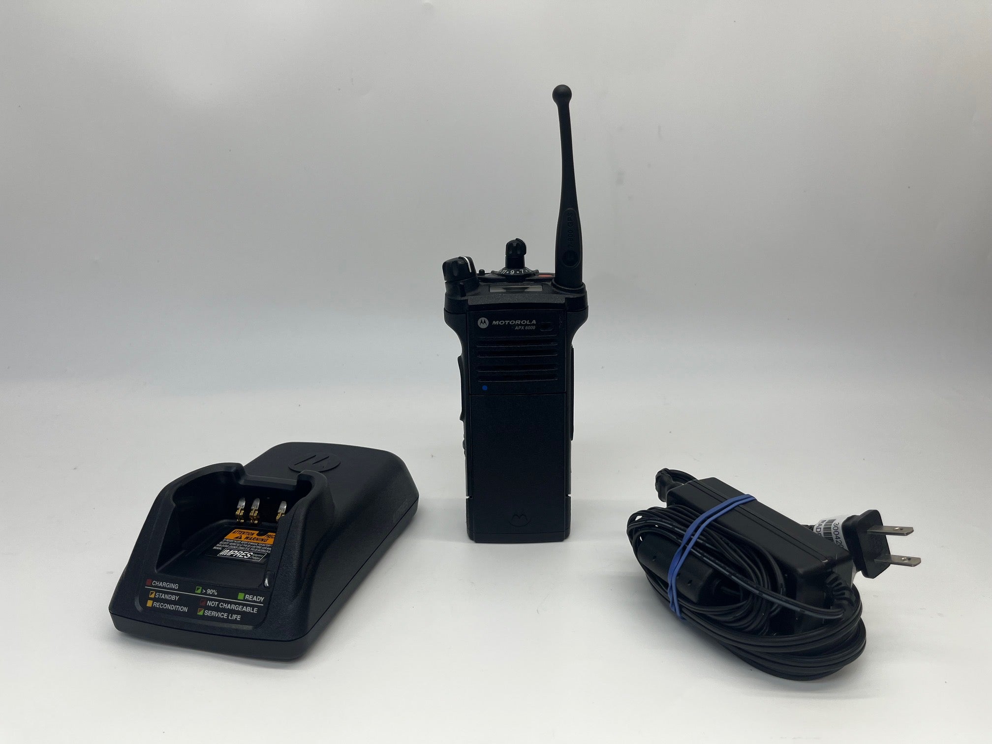 Motorola APX6000LI H98UCD9PW5AN 7/800 MHz Portable Radio TDMA P25 Two-Way Communication - Ideal for Public Safety, Emergency Responders & Security Professionals
