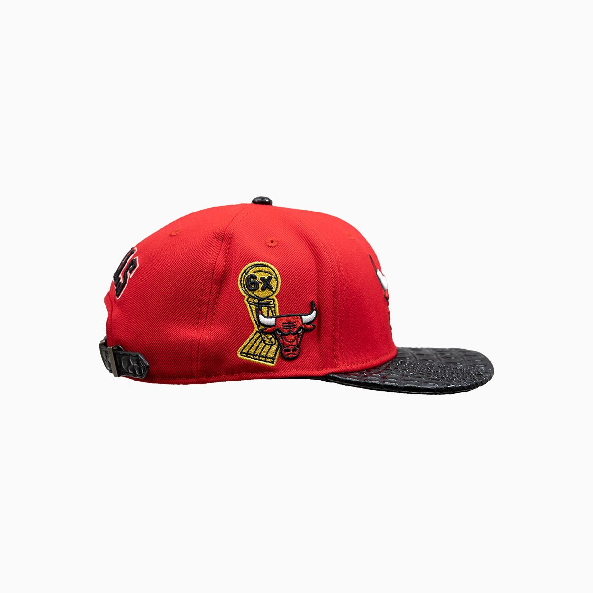 Chicago Bulls NBA Snapback Hat with Genuine Leather Visor - Stylish & Durable for Basketball Games, Outdoor Activities, and Sports Fans