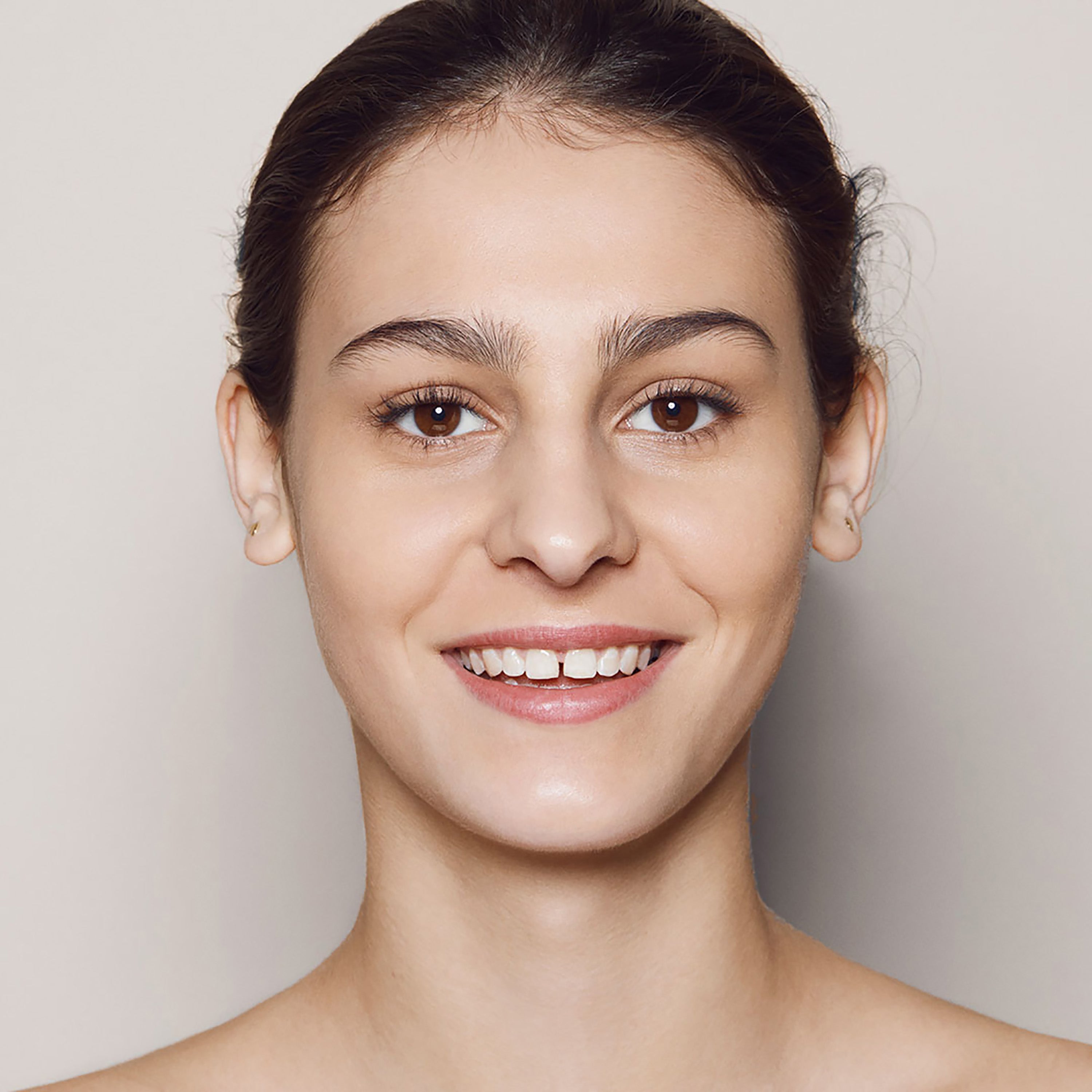 Invisible Touch Liquid Foundation M210/Feathery - Lightweight, Natural-Looking Coverage for Everyday Wear | Perfect for Work, Date Night & Special Occasions