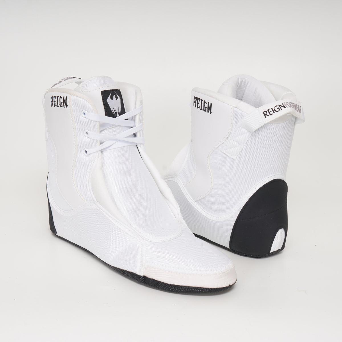 Reign V3 Liners 2022 White - Premium Snowboard Boot Liners for Comfort & Warmth - Perfect for Winter Sports & Mountain Adventures