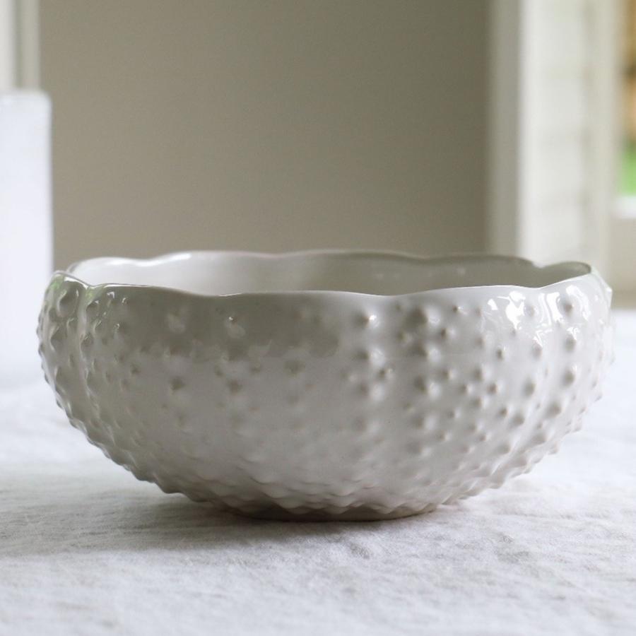 Premium Ceramic Shell Serving Bowl - Elegant Appetizer & Salad Dish for Parties, Entertaining & Home Decor