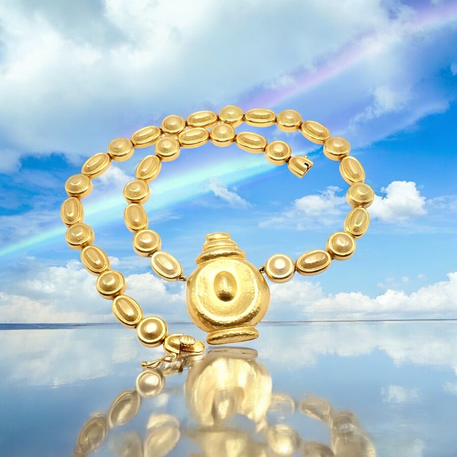 Vintage Estate Ilias Lalaounis 18k Yellow Gold Hammered Vase Necklace - Elegant Jewelry for Weddings, Parties & Special Occasions