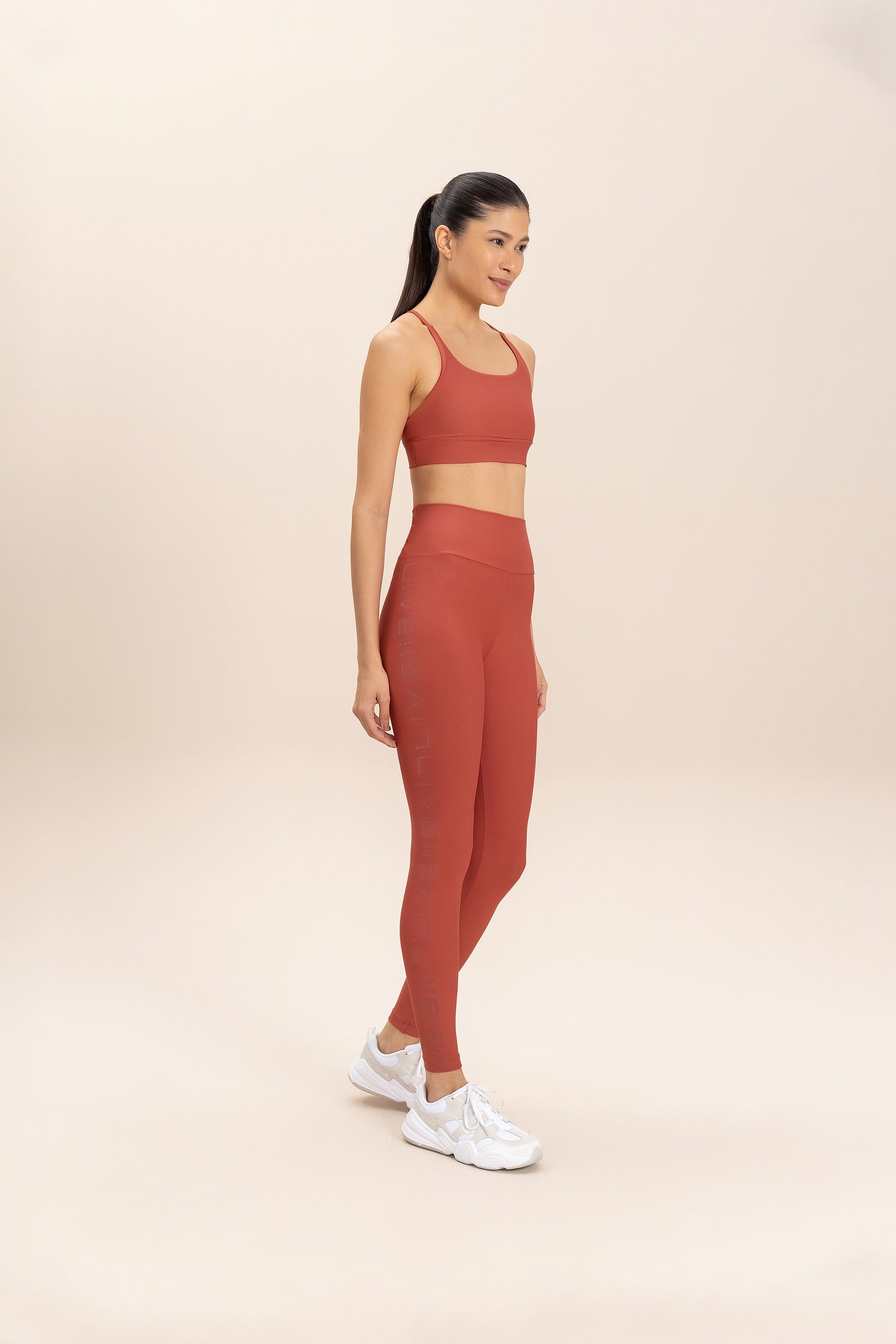 Hydefit® Adaptiv Fit Sports Bra - High Support, Breathable & Comfortable for Running, Yoga & Gym Workouts - Perfect for Active Women & Fitness Enthusiasts