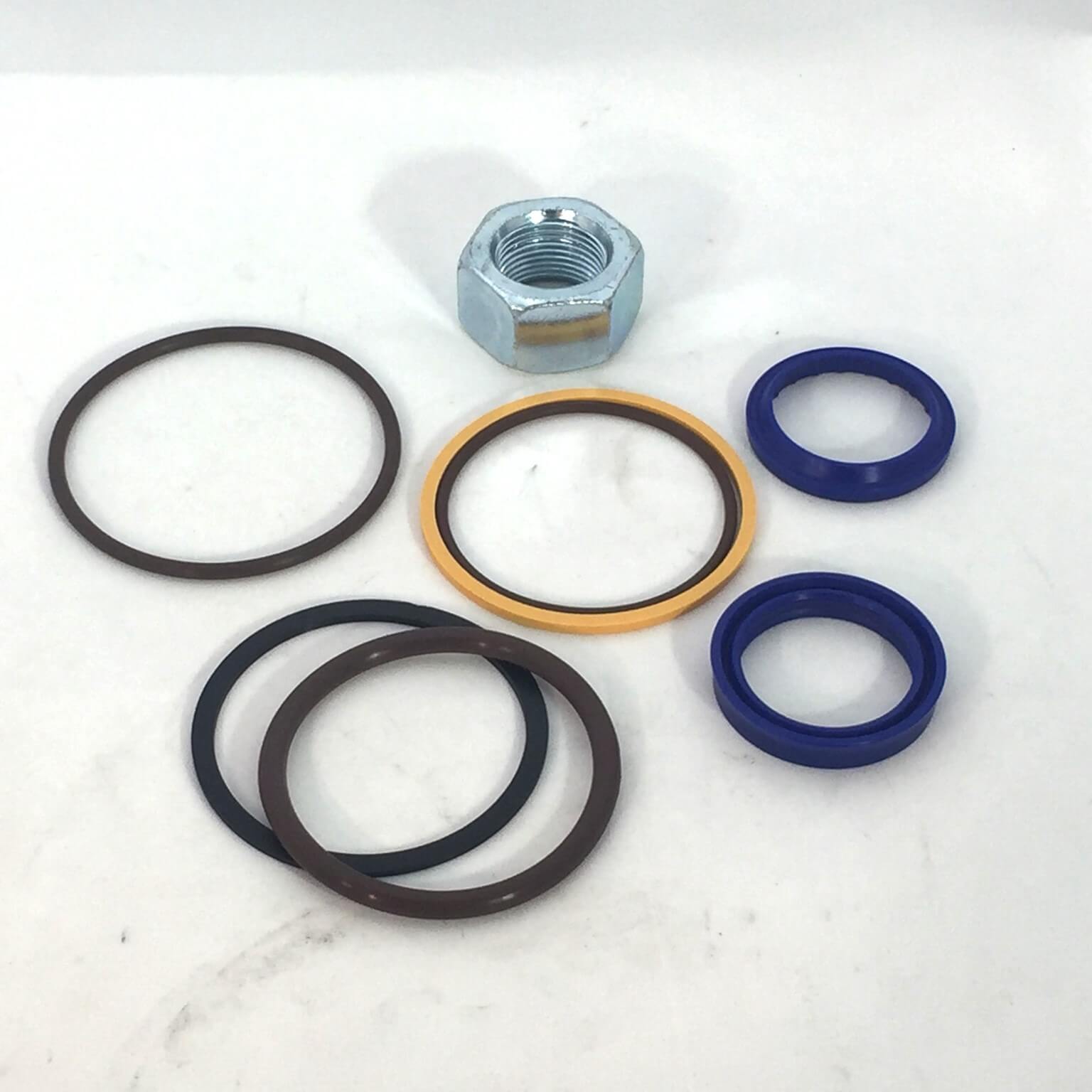 Bobcat 773, 773C, 773F, 773G, 773T Loader Bucket Tilt Cylinder Seal Kit - Compatible with 1 3/8