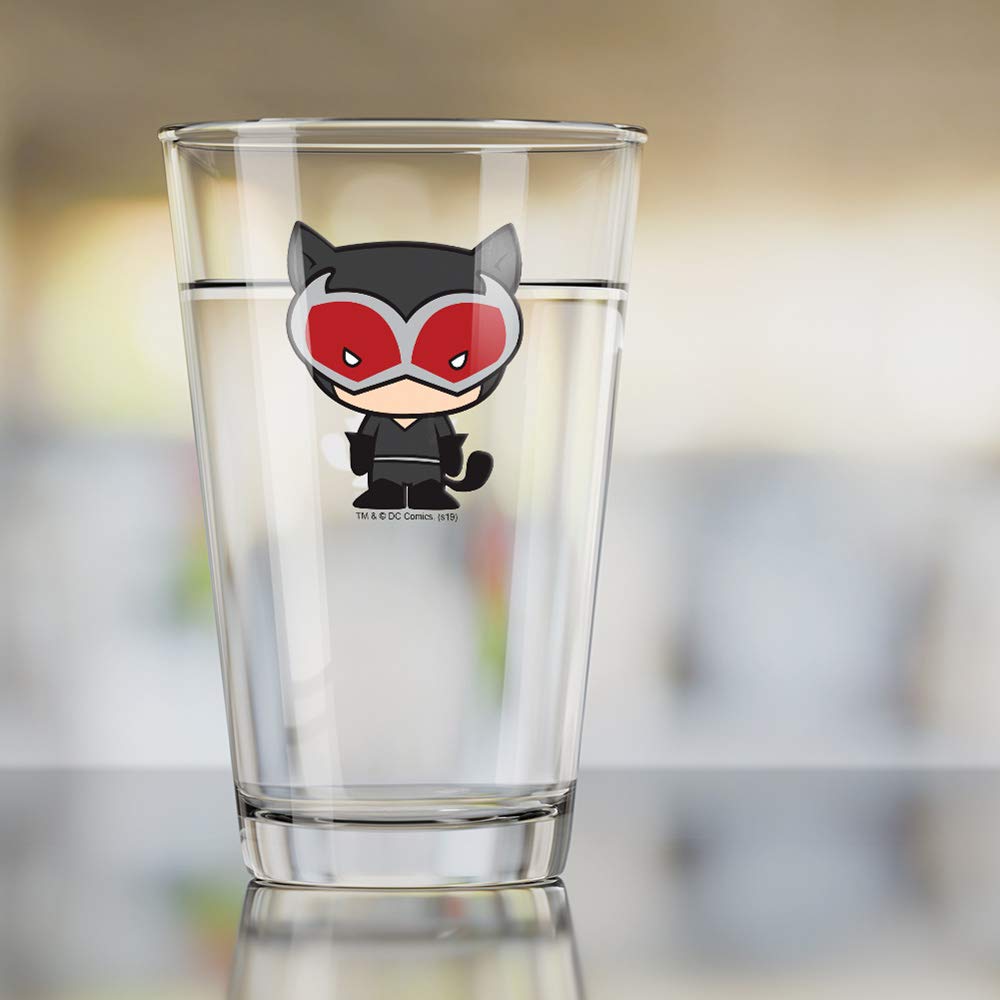 LOGOVISION Batman Catwoman Cute Chibi Character 16 oz Pint Glass - Tempered Licensed Printed Design - Perfect Fan Gift for Cold Beverages, Soda, Water - Ideal for Home Bars, Movie Nights & Superhero Themed Parties