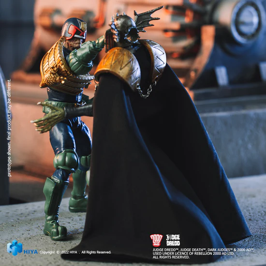 PRE ORDER - Hiya 1/18 Scale 4-Inch Judge Dredd Action Figure - Exquisite Mini Series Collectible - Gaze Into The Fist of Dredd - Perfect for Display, Collecting & Action Figure Battles