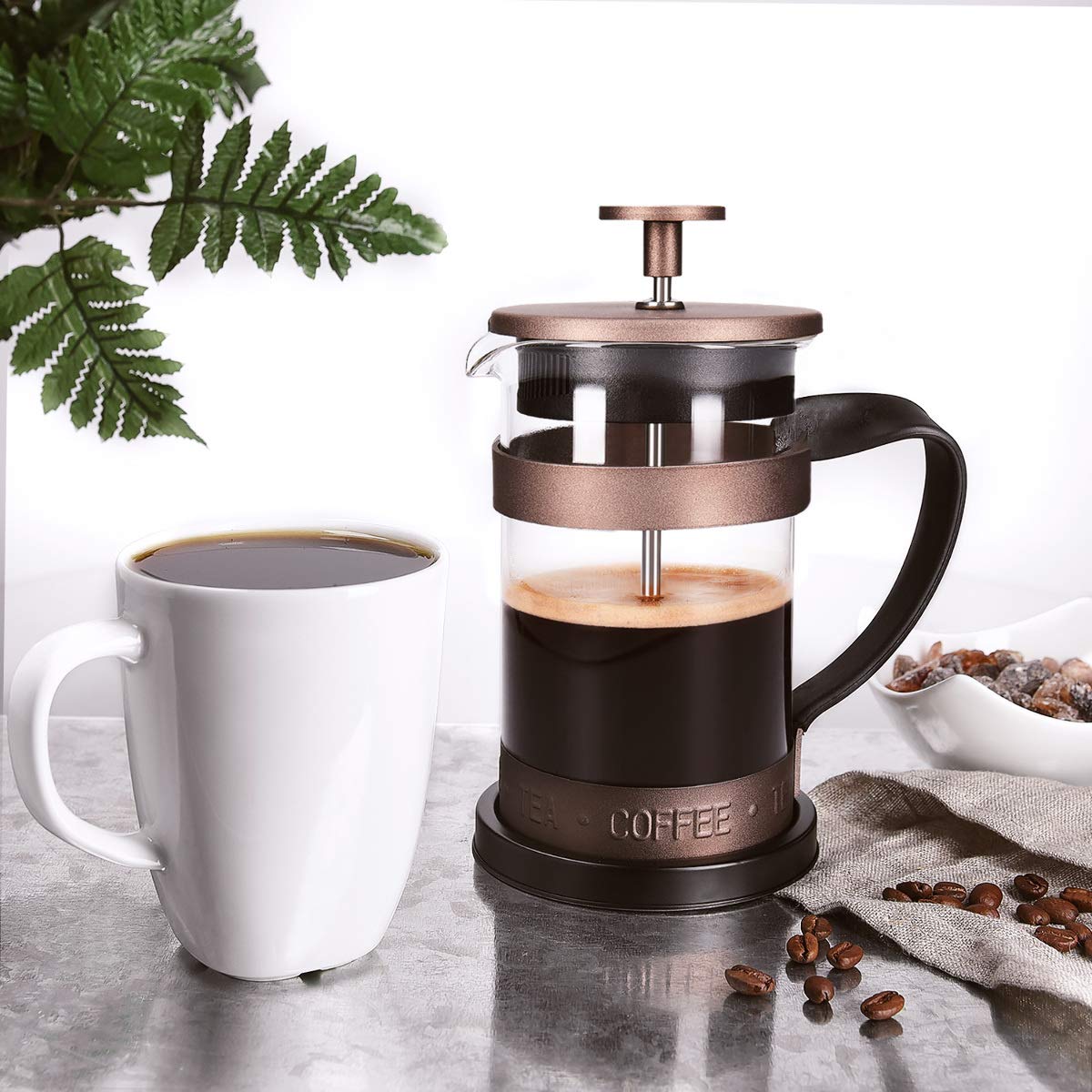 Navaris Retro French Press Coffee Maker 20 oz - Stainless Steel Coffee & Tea Press with Plunger, Filter & Durable Borosilicate Glass - Perfect for Home, Office & Camping Brewing