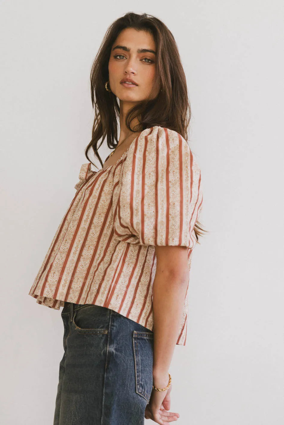 Adira Lee Women's Blouse - Elegant Floral Print, Short Sleeve, Casual & Office Wear - Perfect for Work, Date Night & Summer Outfits (Final Sale)