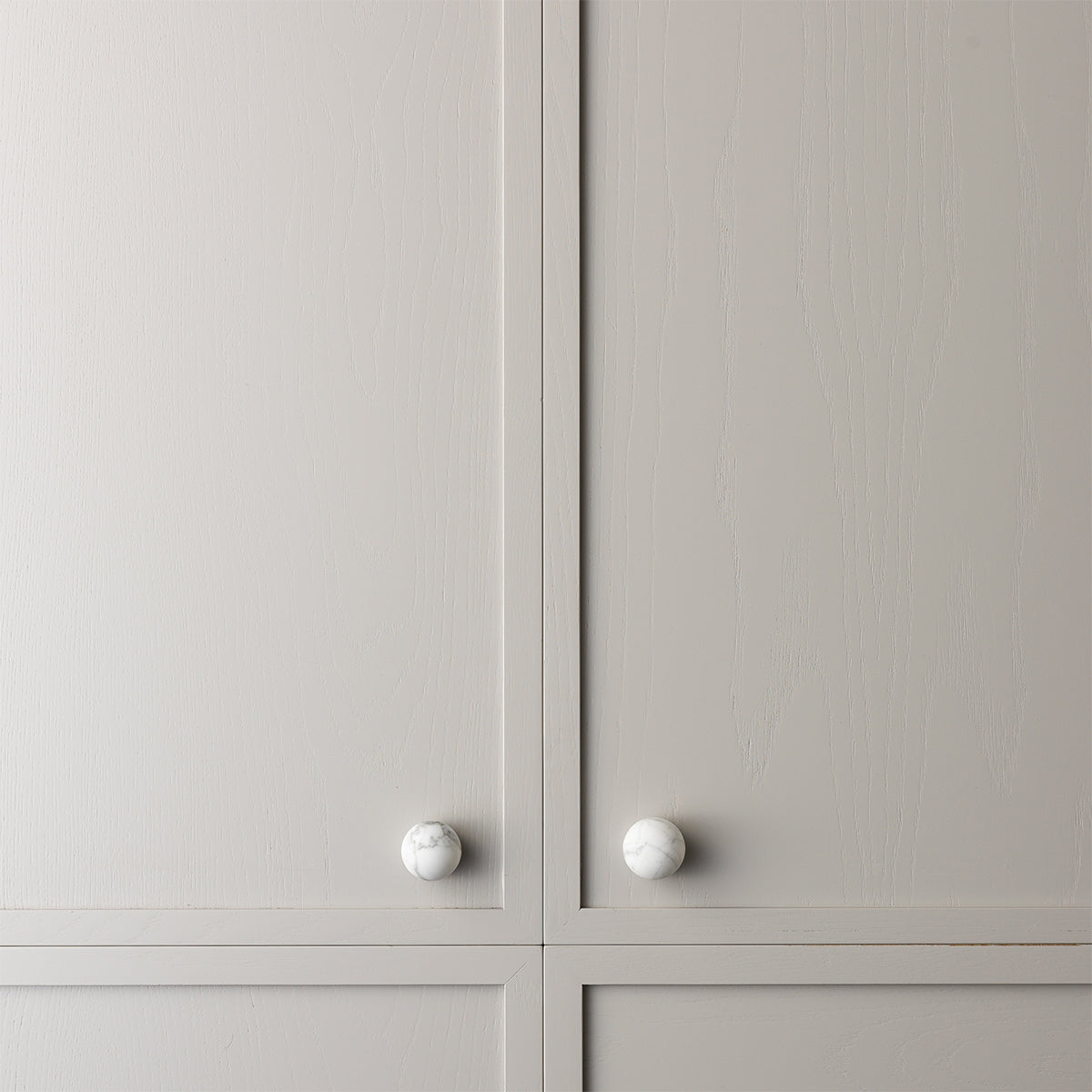 Hubble Marble Knob - Premium Cabinet & Drawer Pulls for Modern Kitchens & Bathrooms - Elegant Home Decor Upgrade for Cabinets, Dressers & Furniture