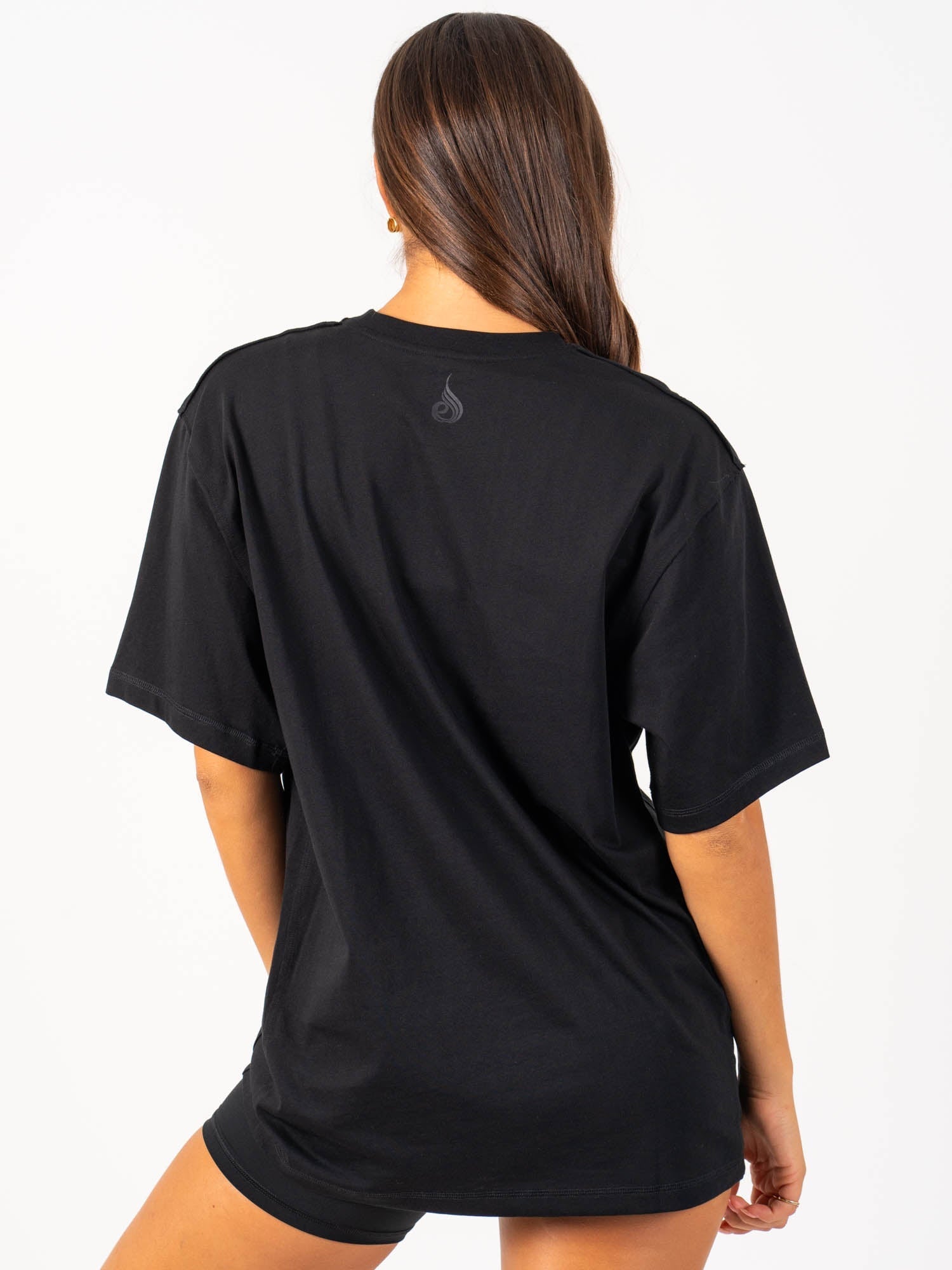 Force Oversized T-Shirt for Men & Women - Black | Comfortable Streetwear & Casual Wear for Everyday Outfits