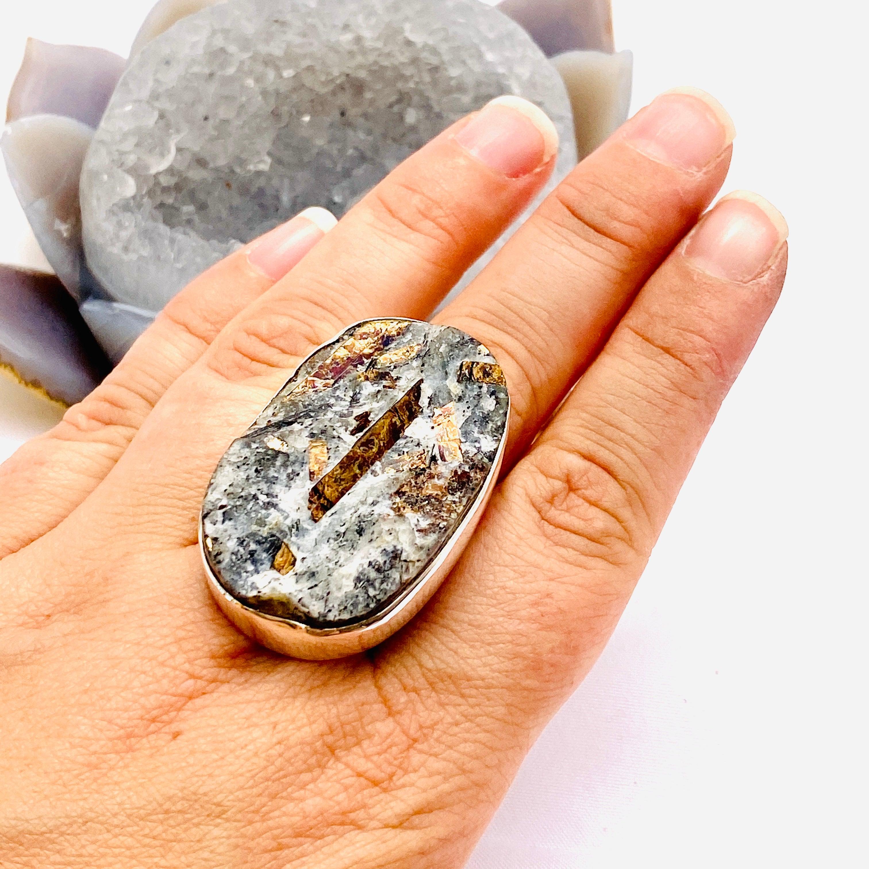 Golden Astrophyllite Oval Ring with Beaten Band - Size 10 - KRGJ1481 - Perfect for Boho Jewelry & Spiritual Healing Gifts