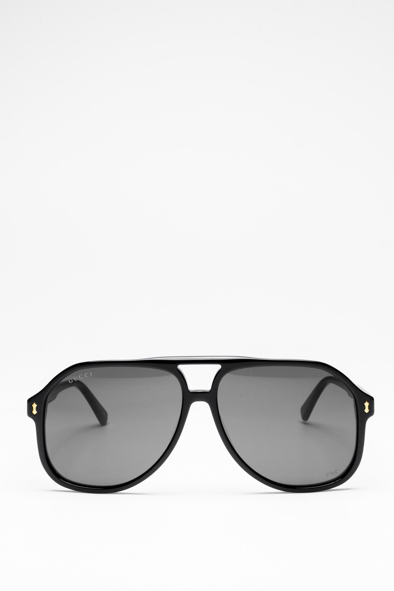 GUCCI GG1042S 001 Sunglasses - Classic Aviator Style with GG Logo - UV Protection for Men & Women - Perfect for Driving, Travel, and Outdoor Activities