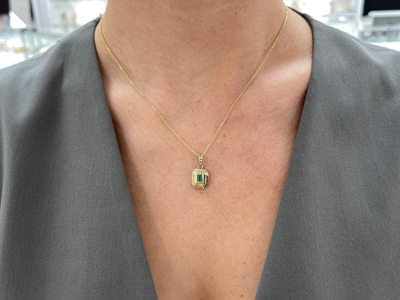 0.40ct 14K Gold Natural Green Emerald Cut Pendant Necklace - Unisex Bezel Set Jewelry for Everyday Wear & Special Occasions