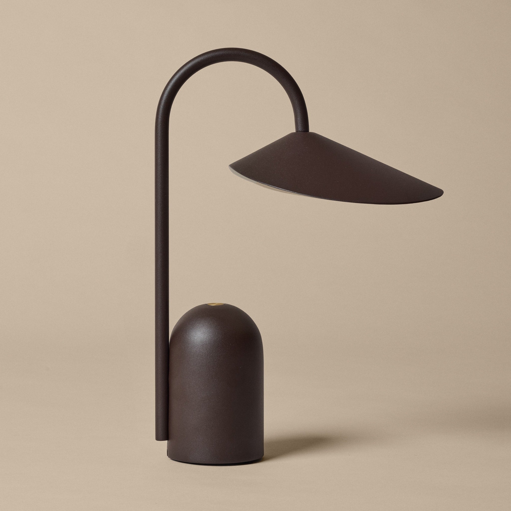 FERM LIVING Arum Portable Lamp - Dark Chocolate Table Lamp for Bedroom, Living Room & Office - Modern LED Night Light with USB Charging