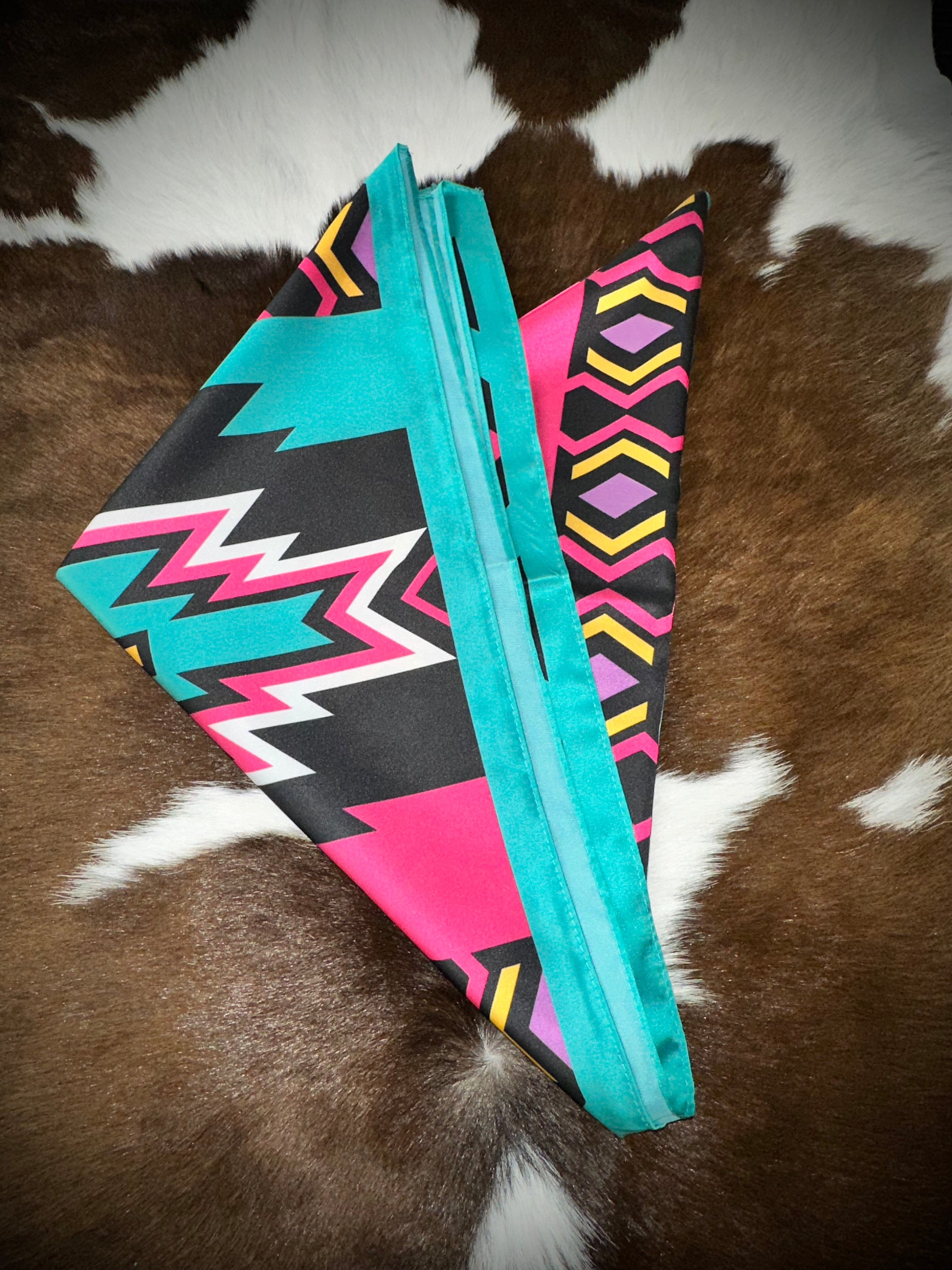 Giddy Up Wild Rag - Stylish Western Bandana for Cowboy, Cowgirl & Horse Riders - Perfect for Rodeo, Ranch Work & Outdoor Adventures