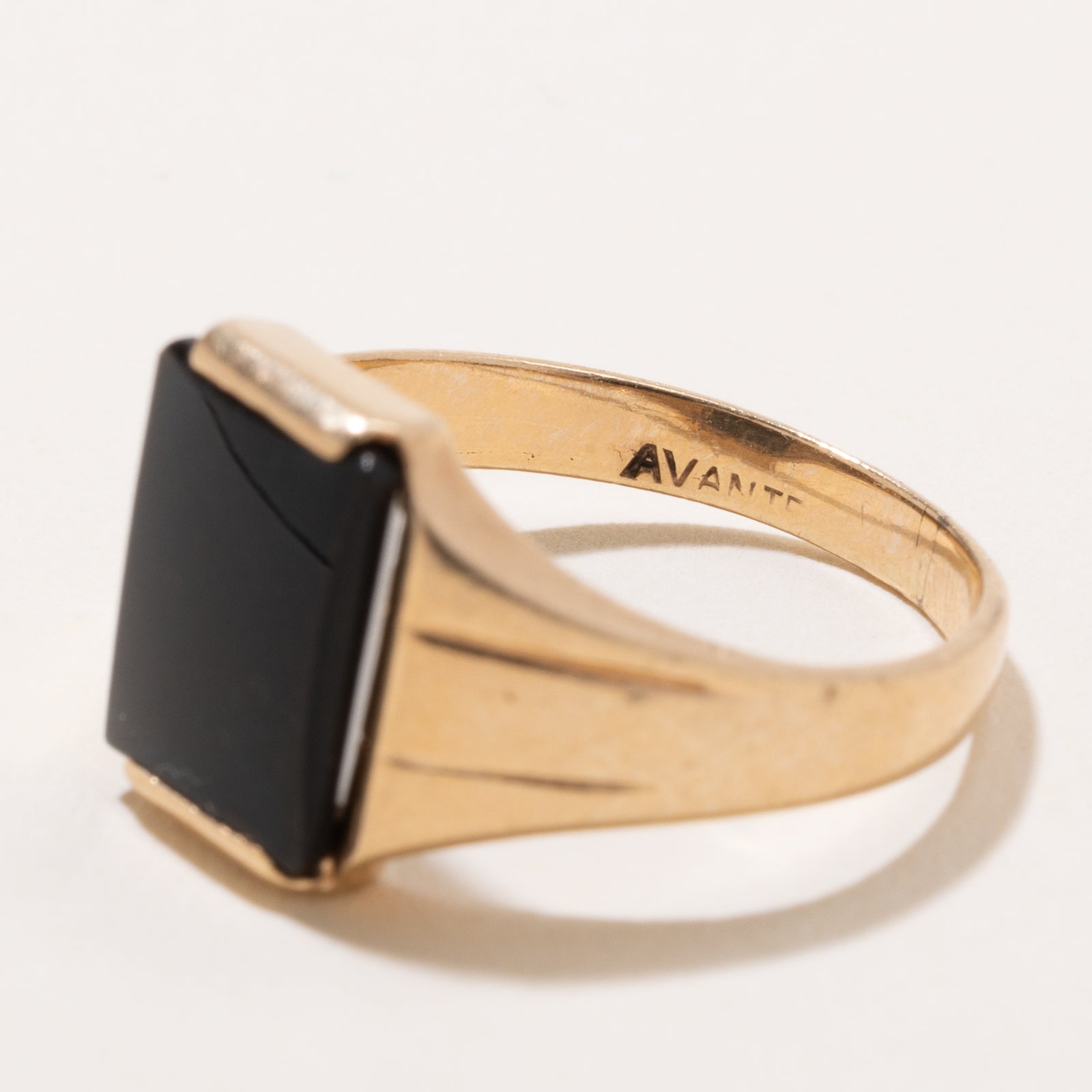 10K Gold Onyx Signet Ring for Men - 1.50ct Black Onyx Stone - Size 6.25 - Classic Statement Jewelry for Weddings, Gifts & Everyday Wear
