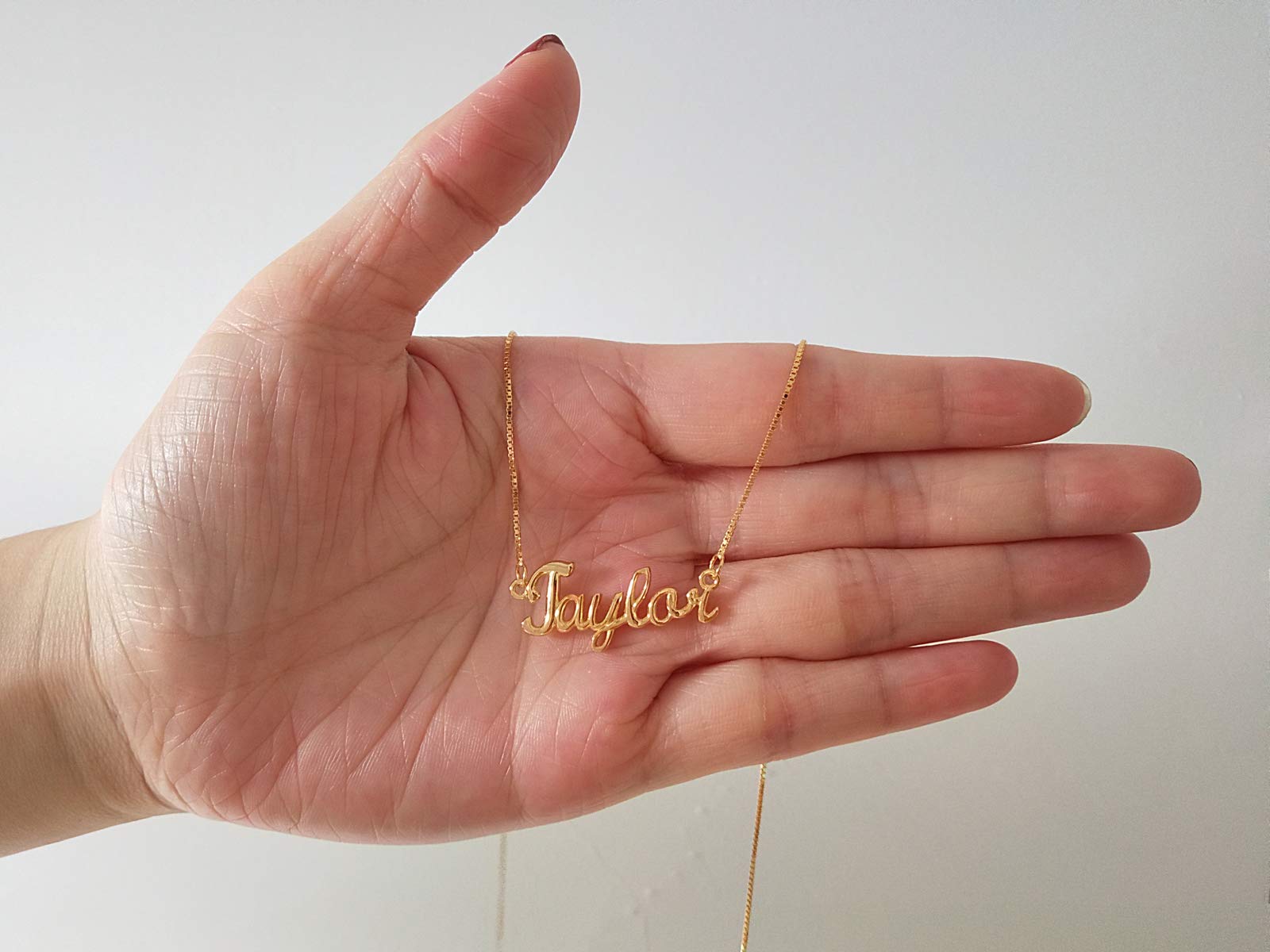 Custom Name Necklace Personalized Jewelry for Women - Unique Gift for Mom, Wife, Girlfriend - Perfect for Birthdays, Anniversaries & Special Occasions