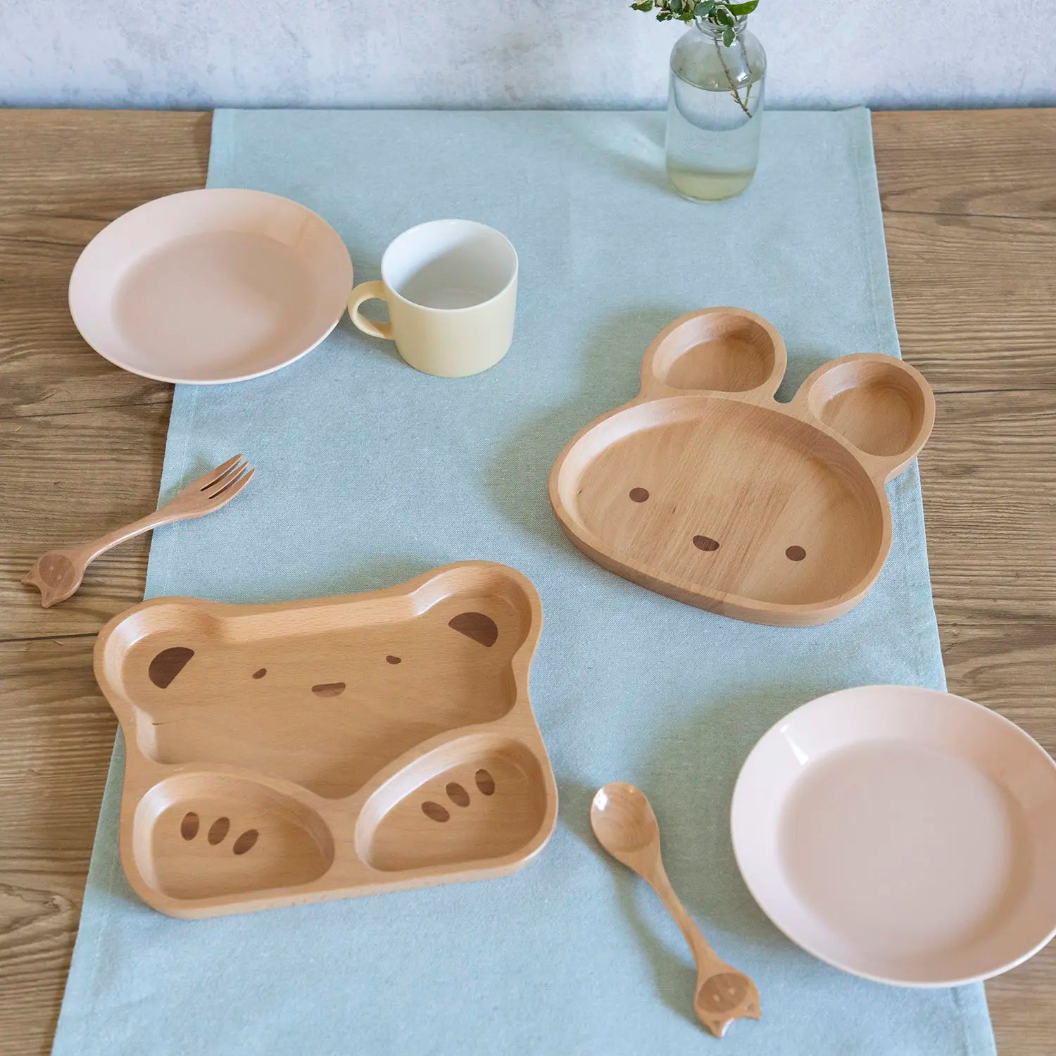 Marujyu Beechwood Kids Plate with Cute Bear Design - Eco-Friendly, Durable & Safe for Toddlers - Perfect for Home, School, and Picnic Use